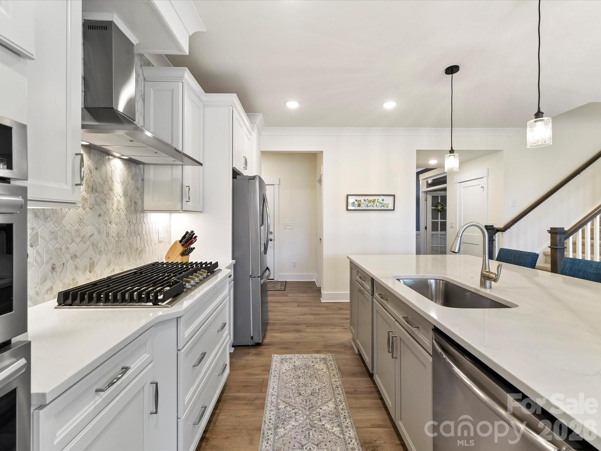109 N Dunlavin Way Property Photo 11