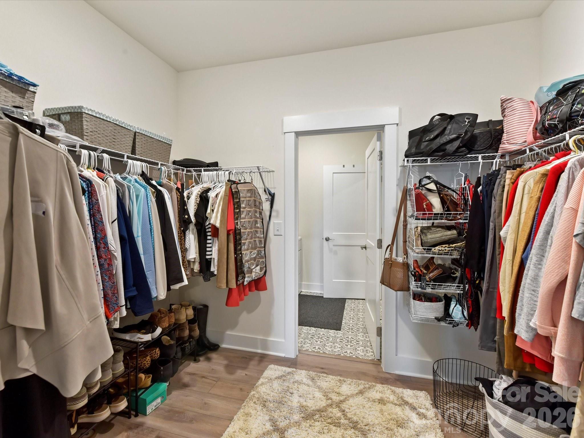109 N Dunlavin Way Property Photo 20