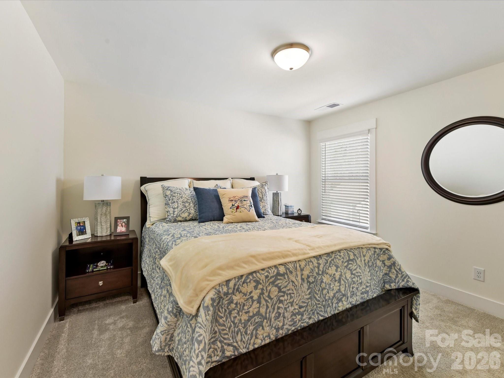 109 N Dunlavin Way Property Photo 32