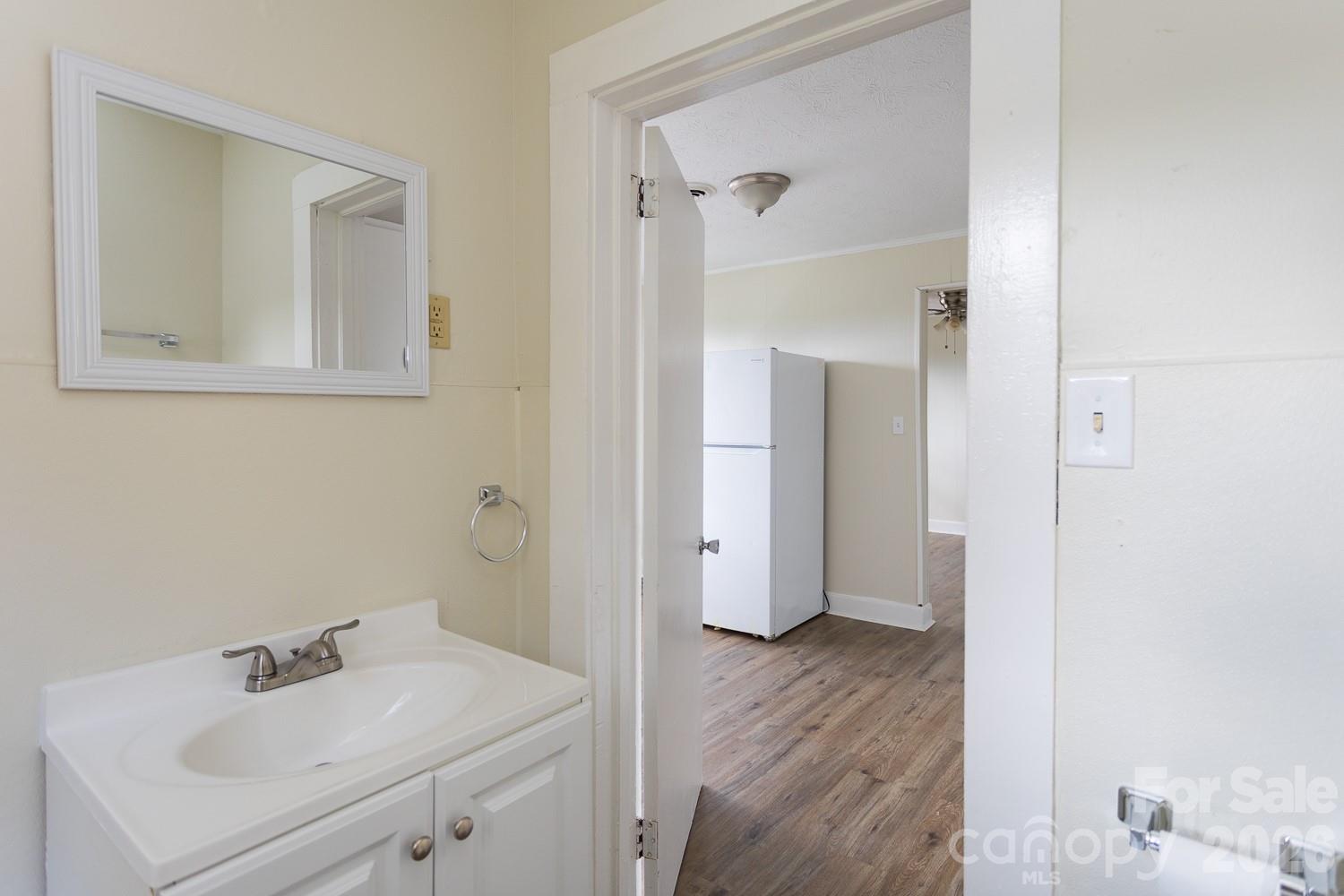 37 Water Street Property Photo 10