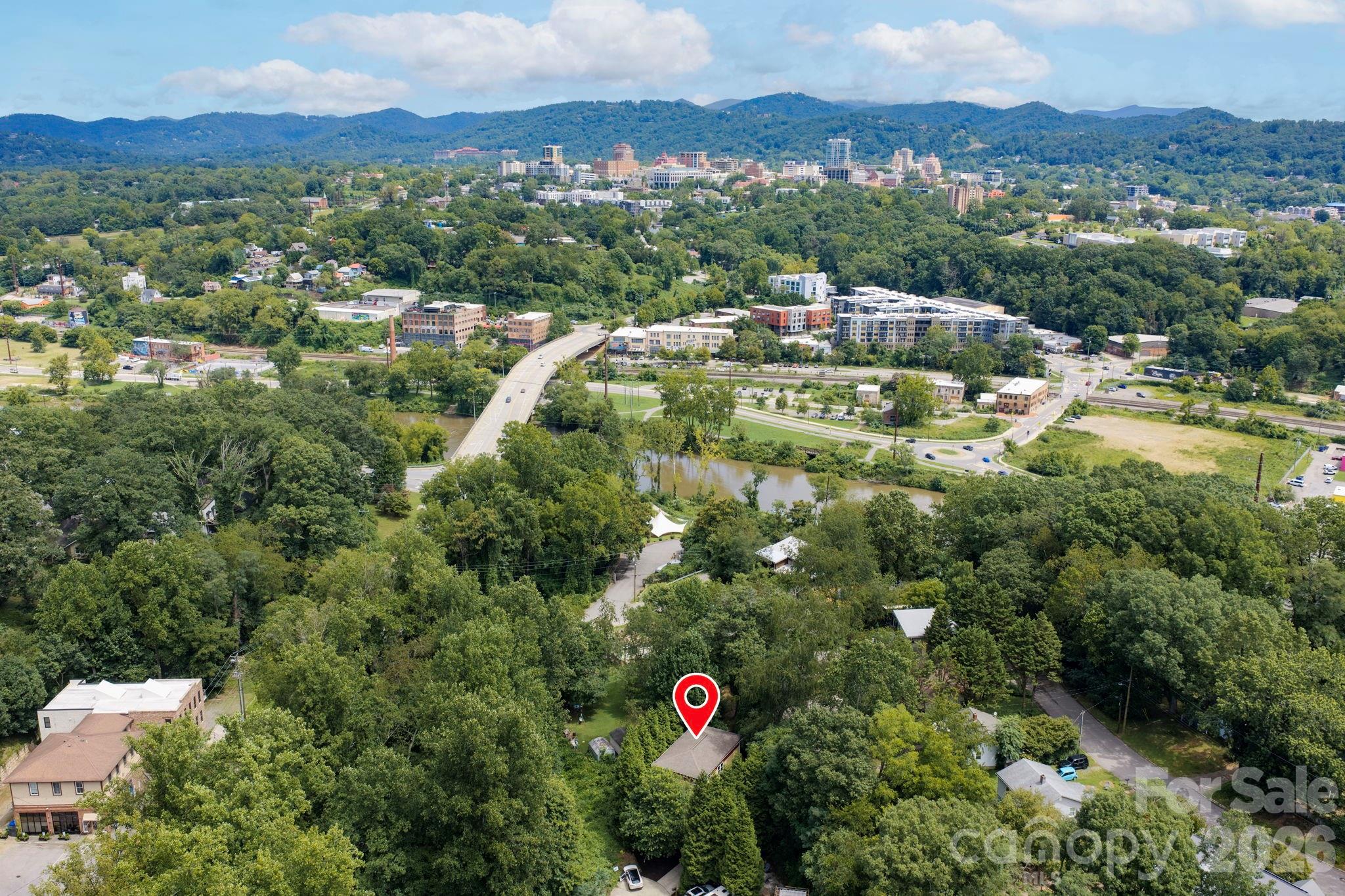 15 Riverlink Lane Property Photo 2