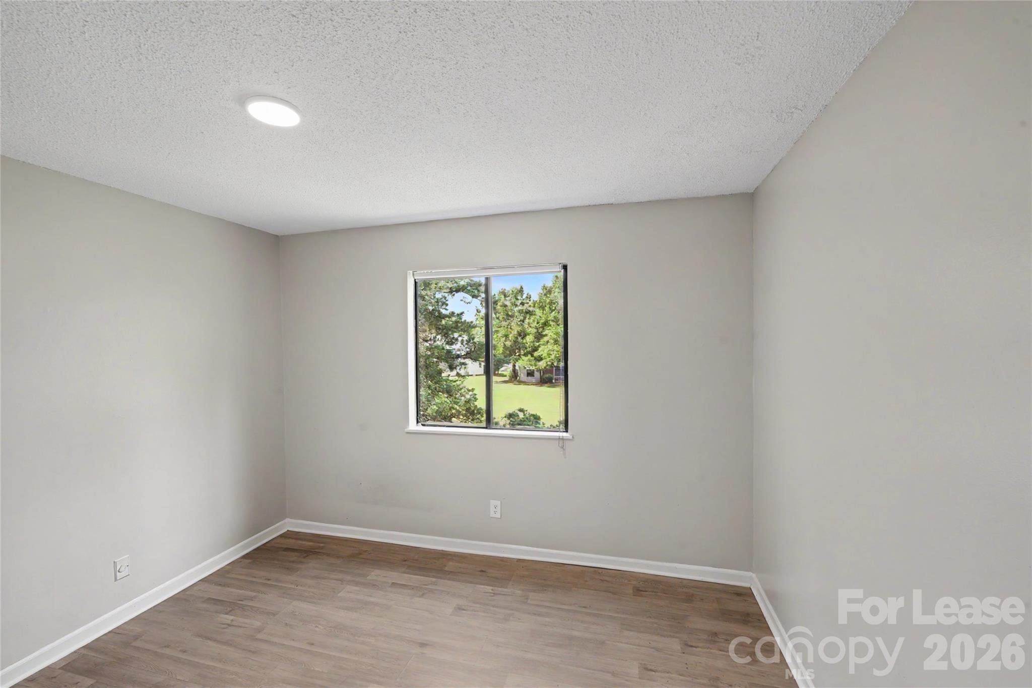 10971 Harrowfield Road Property Photo 22