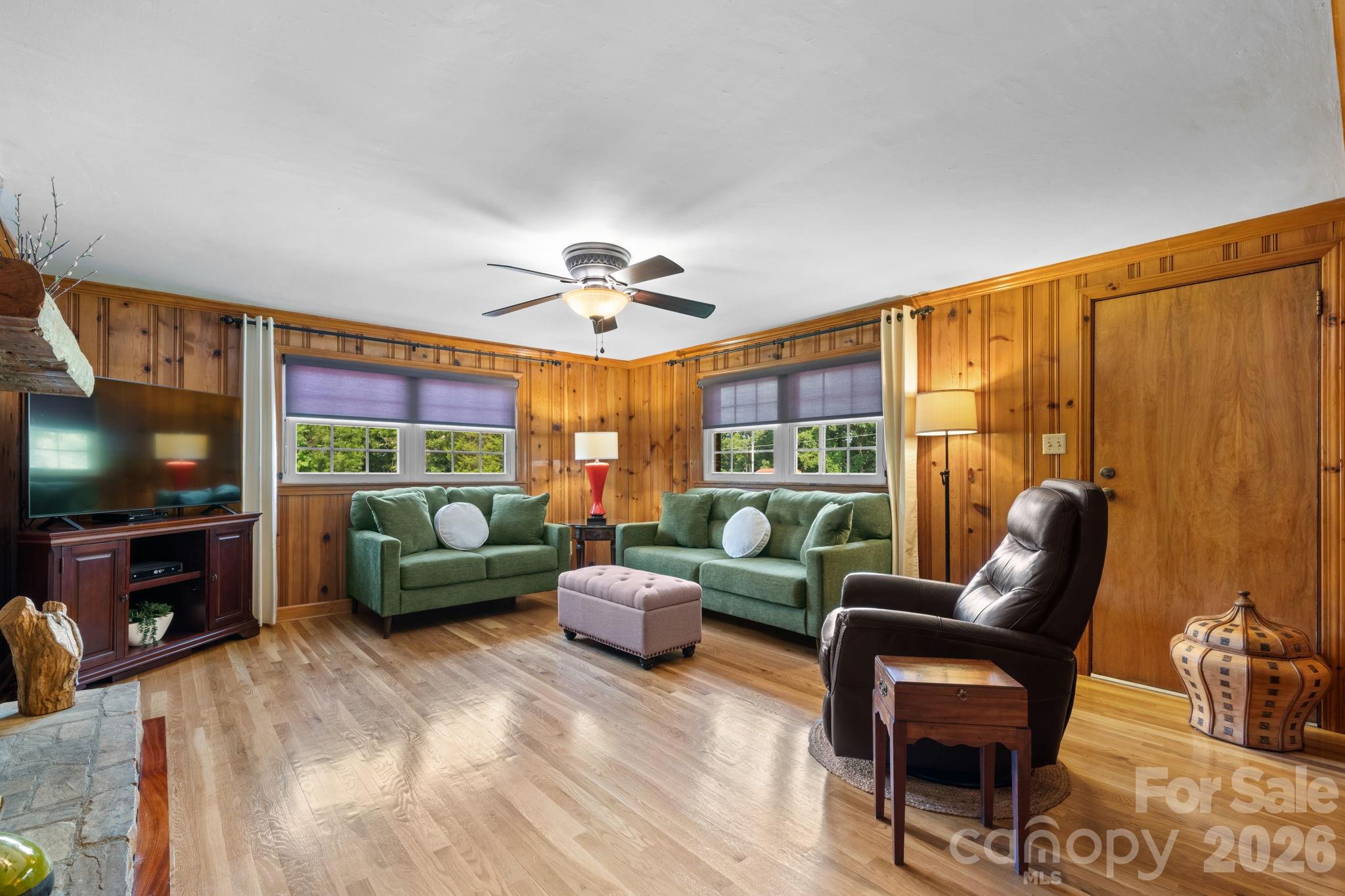 2210 19th Avenue Property Photo 7