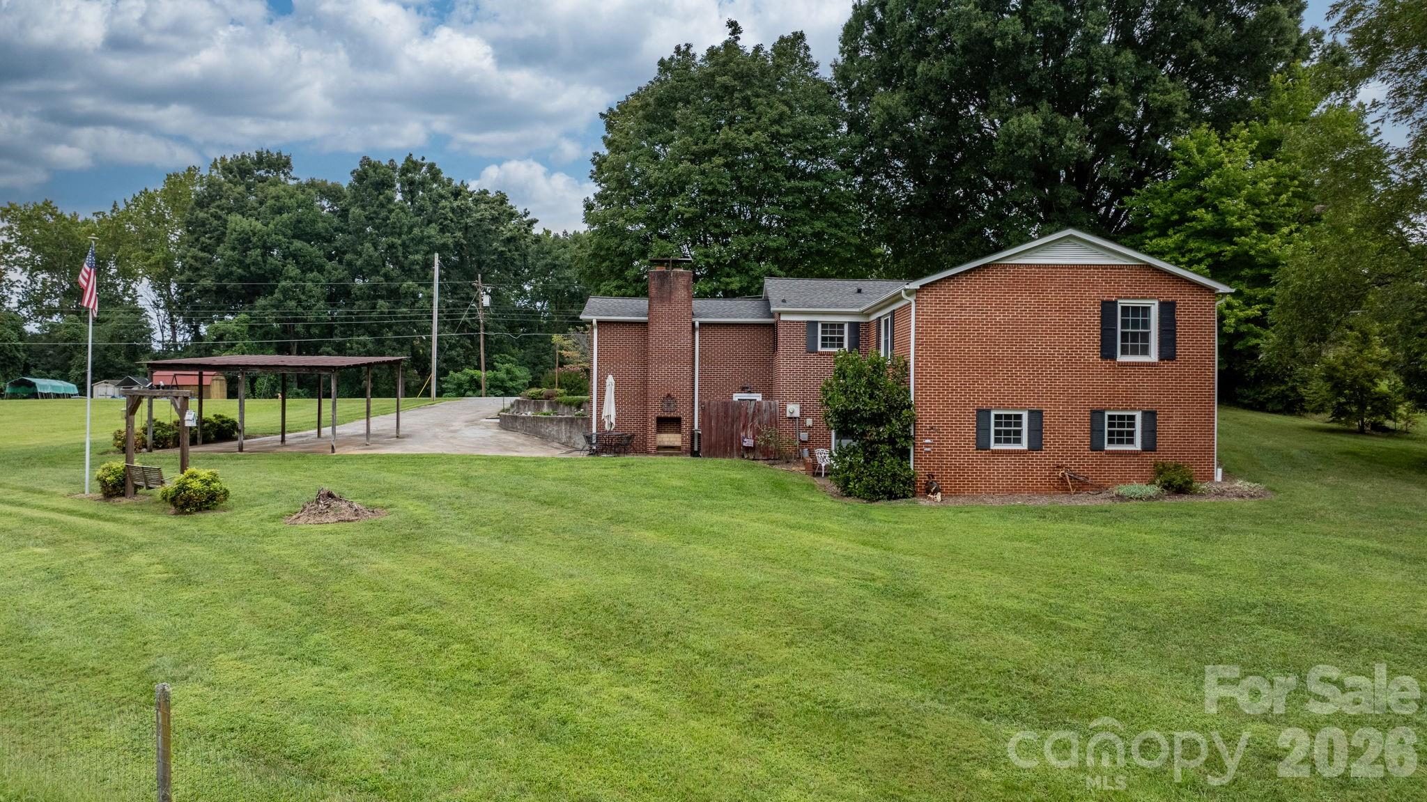 2210 19th Avenue Property Photo 44