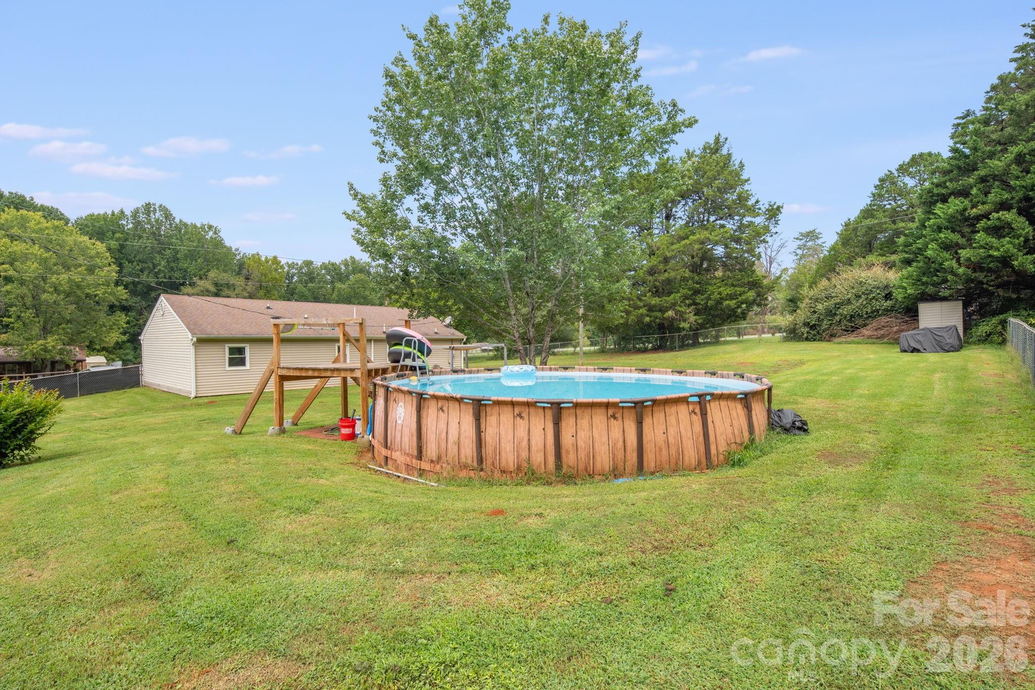150 Hillbrook Drive Property Photo 16