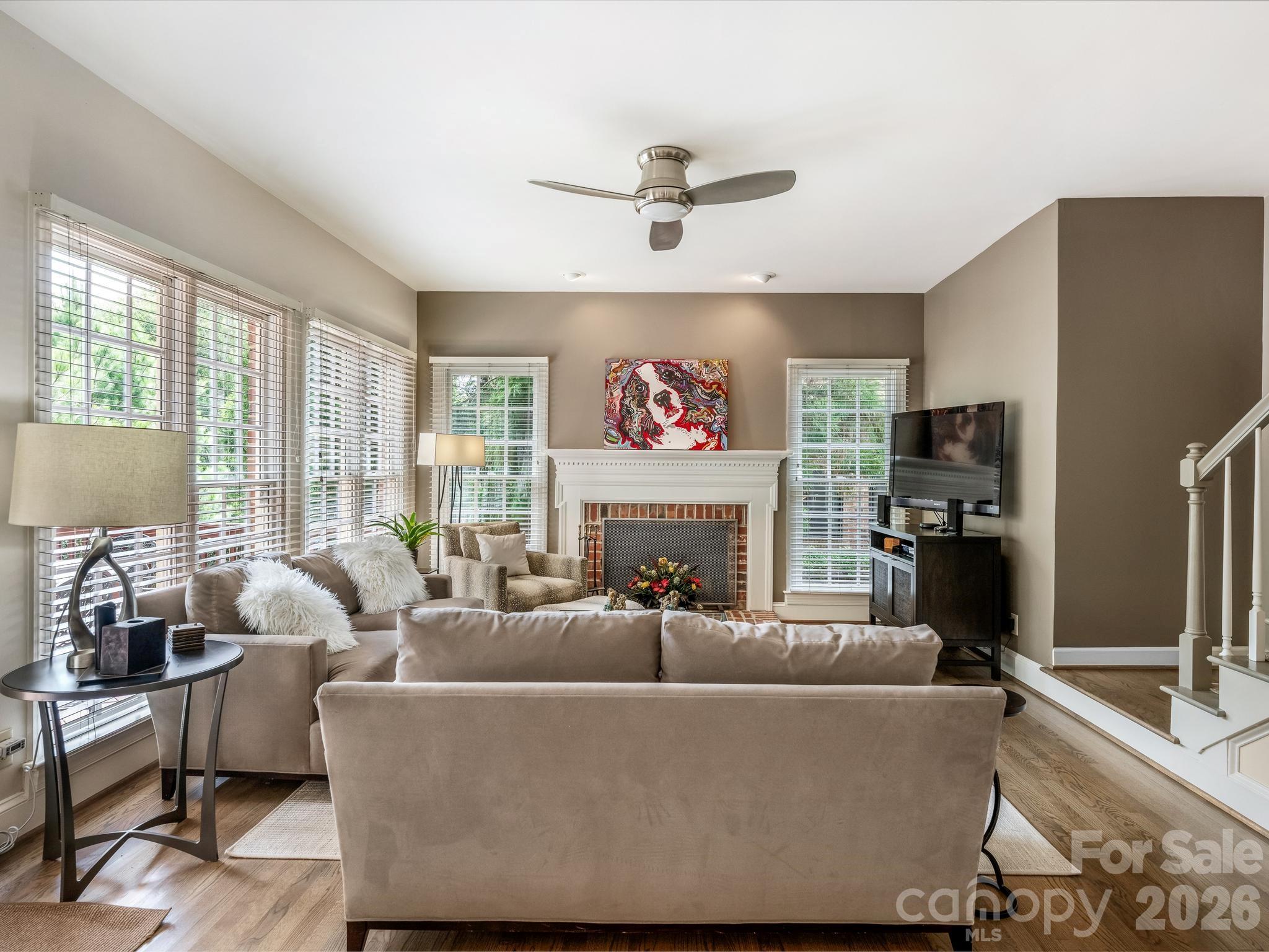 213 Summermore Drive Property Photo 10