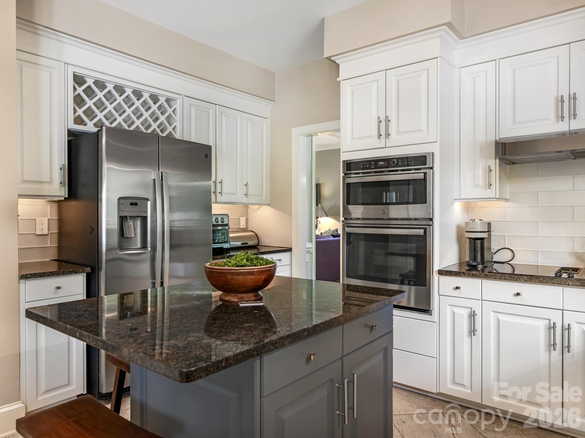 213 Summermore Drive Property Photo 16