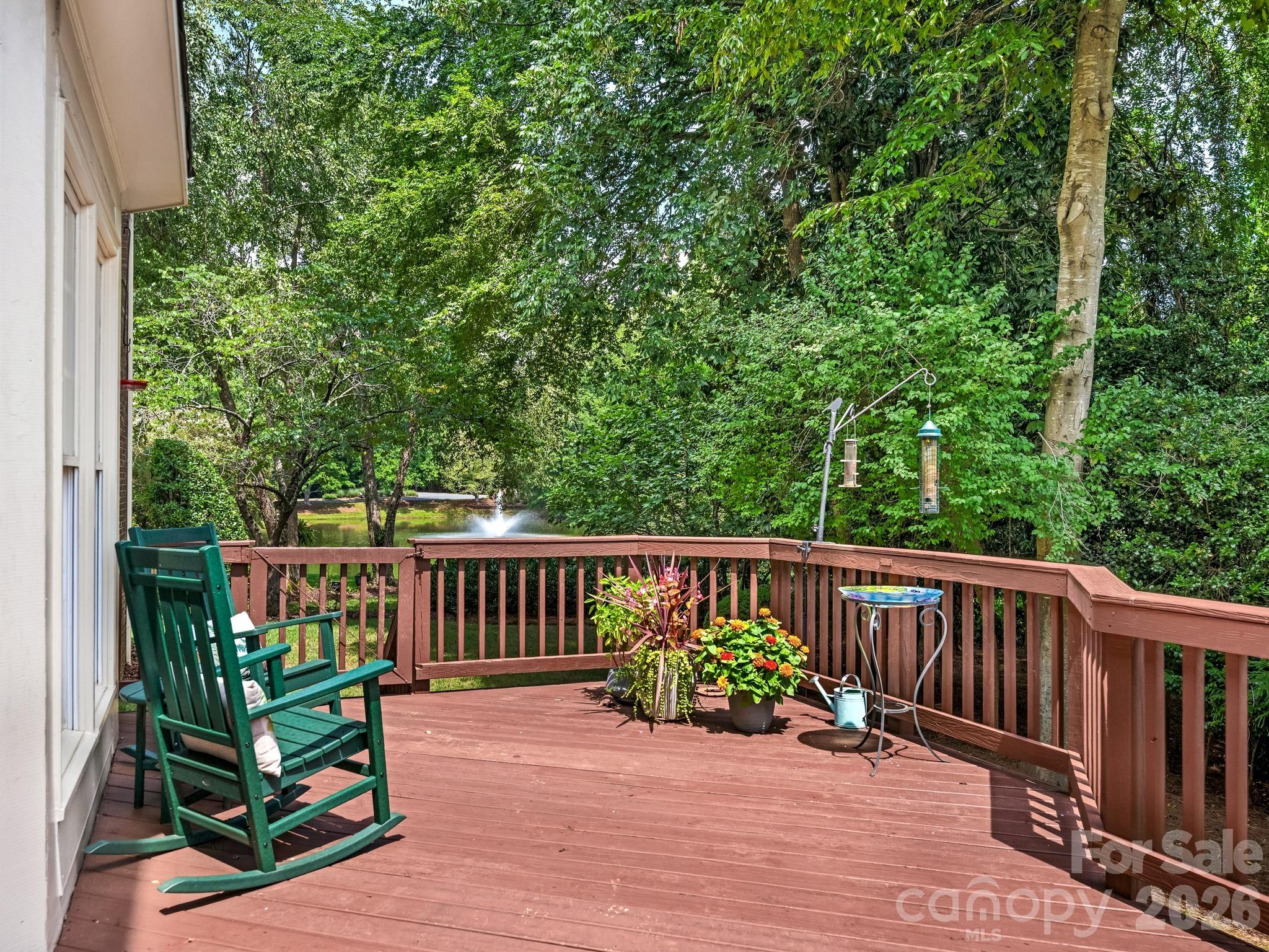 213 Summermore Drive Property Photo 33