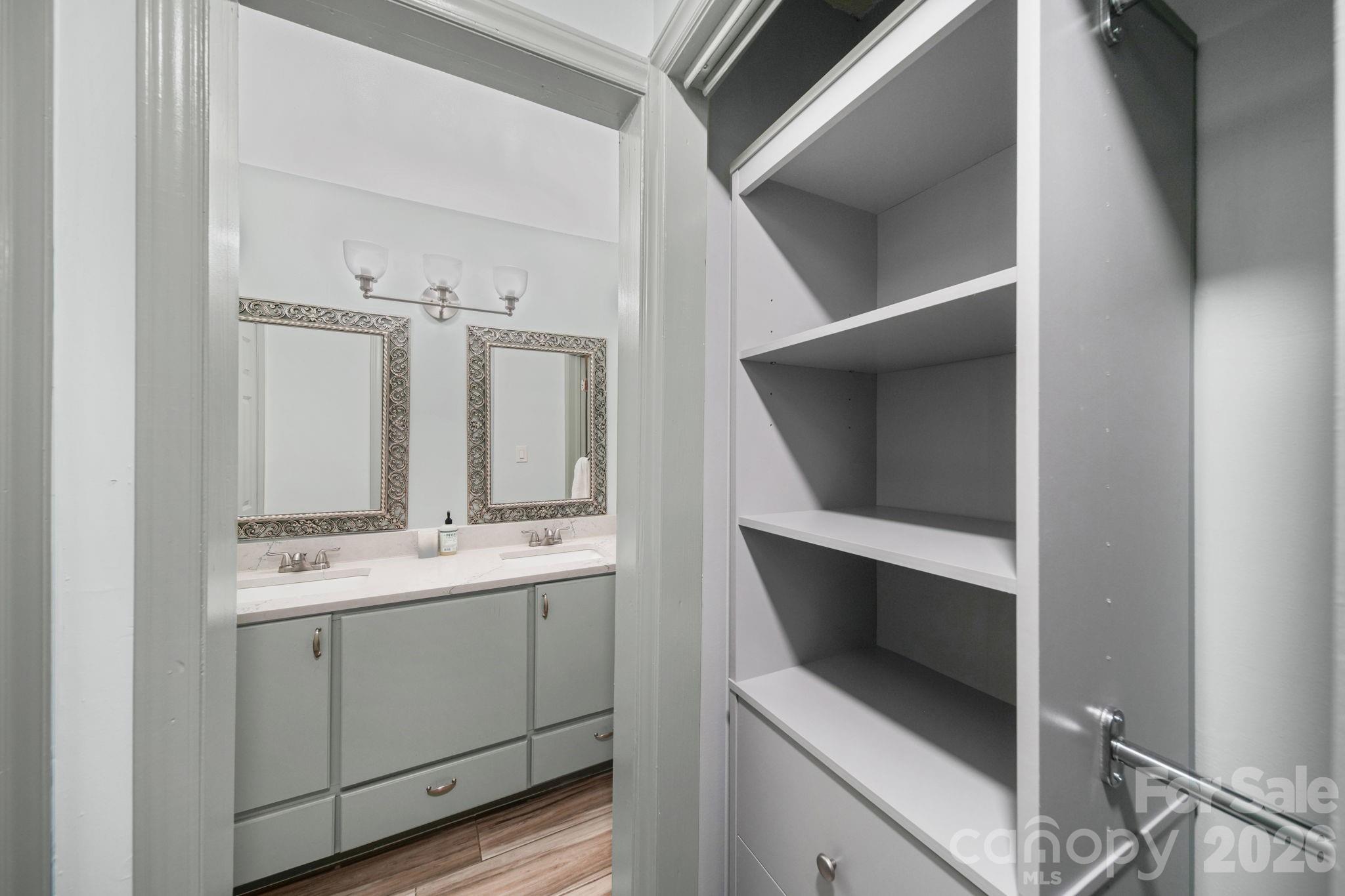 503 Gooseneck Drive B2 Property Photo 11
