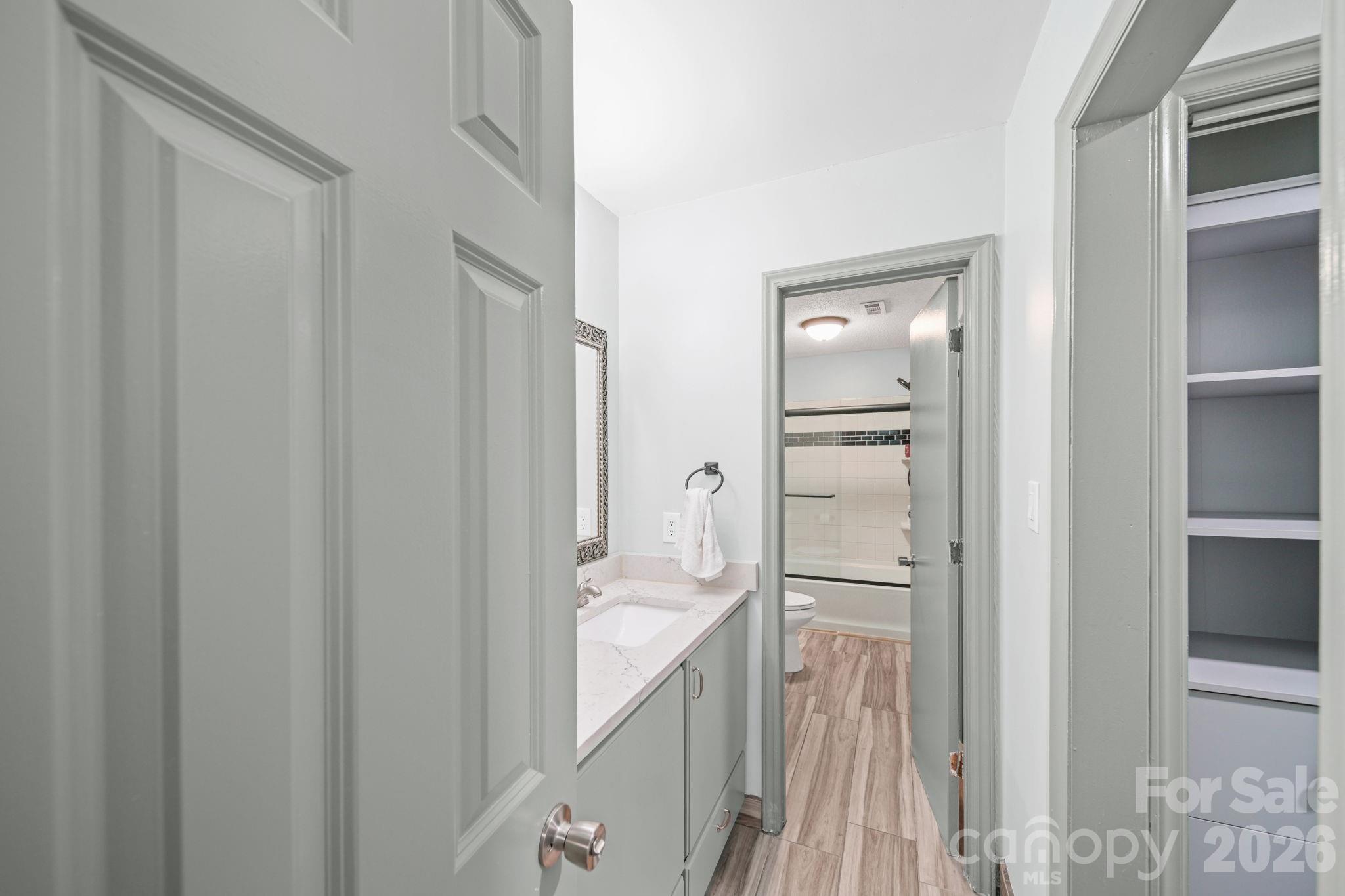 503 Gooseneck Drive B2 Property Photo 15