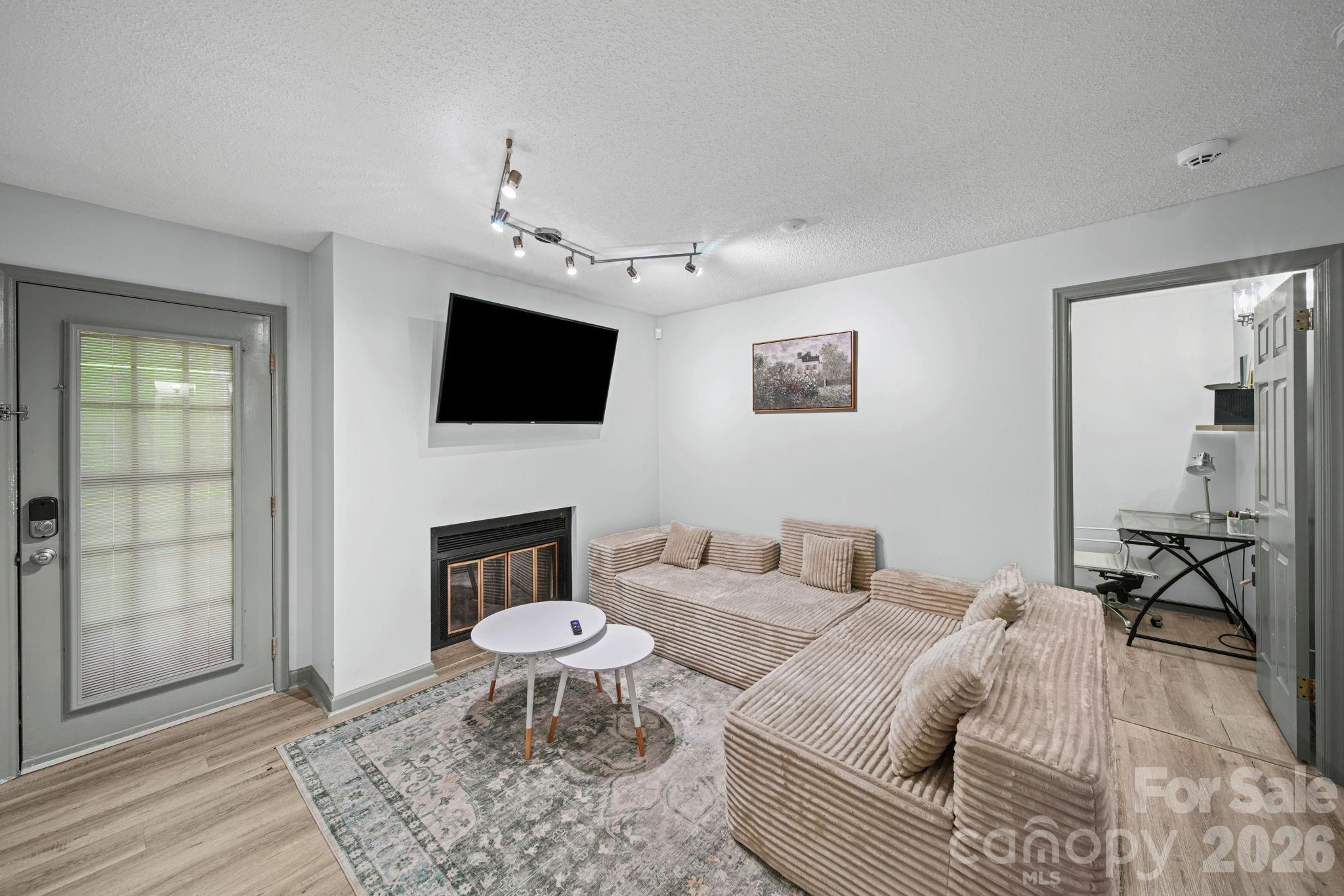503 Gooseneck Drive B2 Property Photo 19