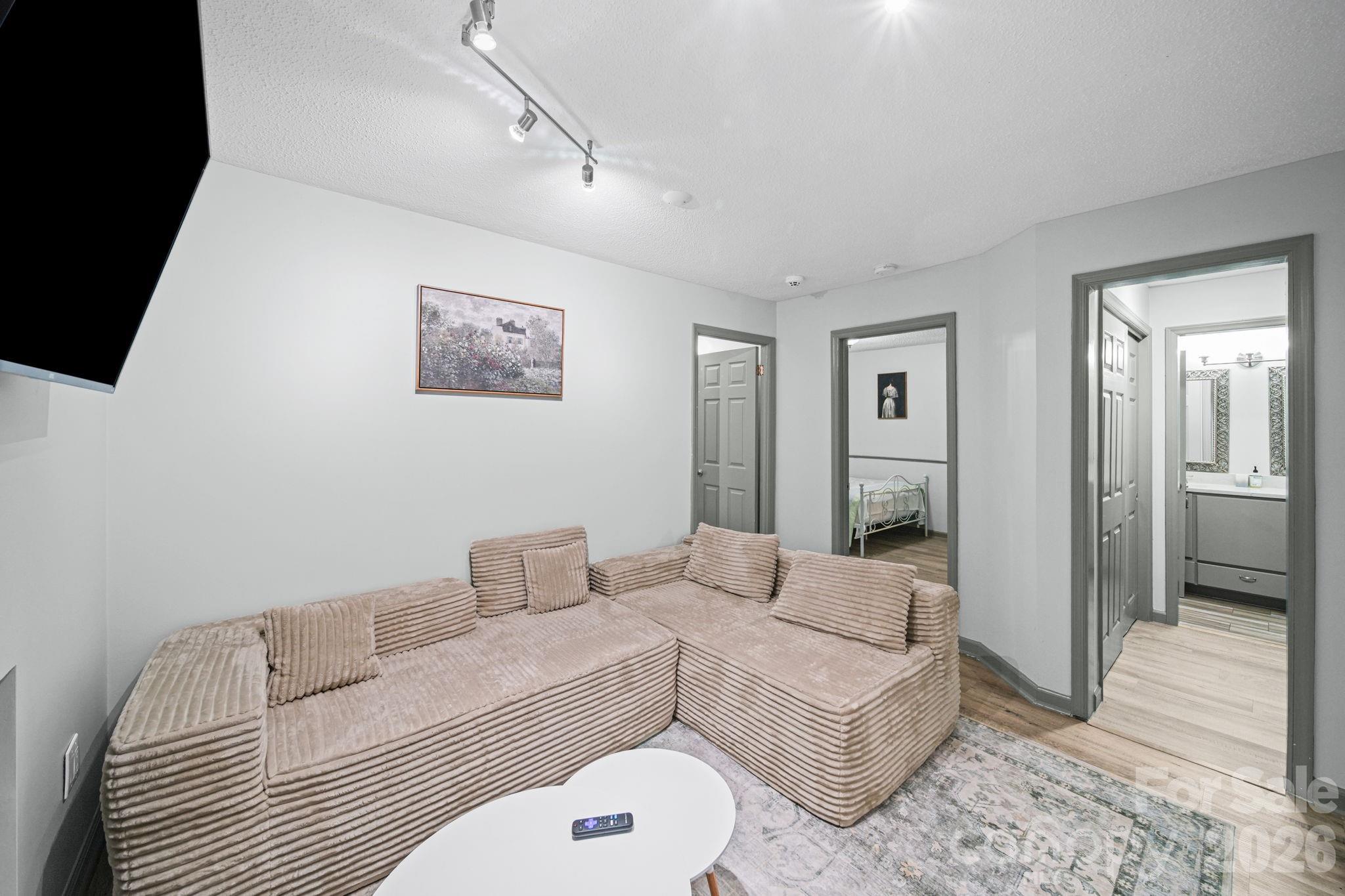 503 Gooseneck Drive B2 Property Photo 27