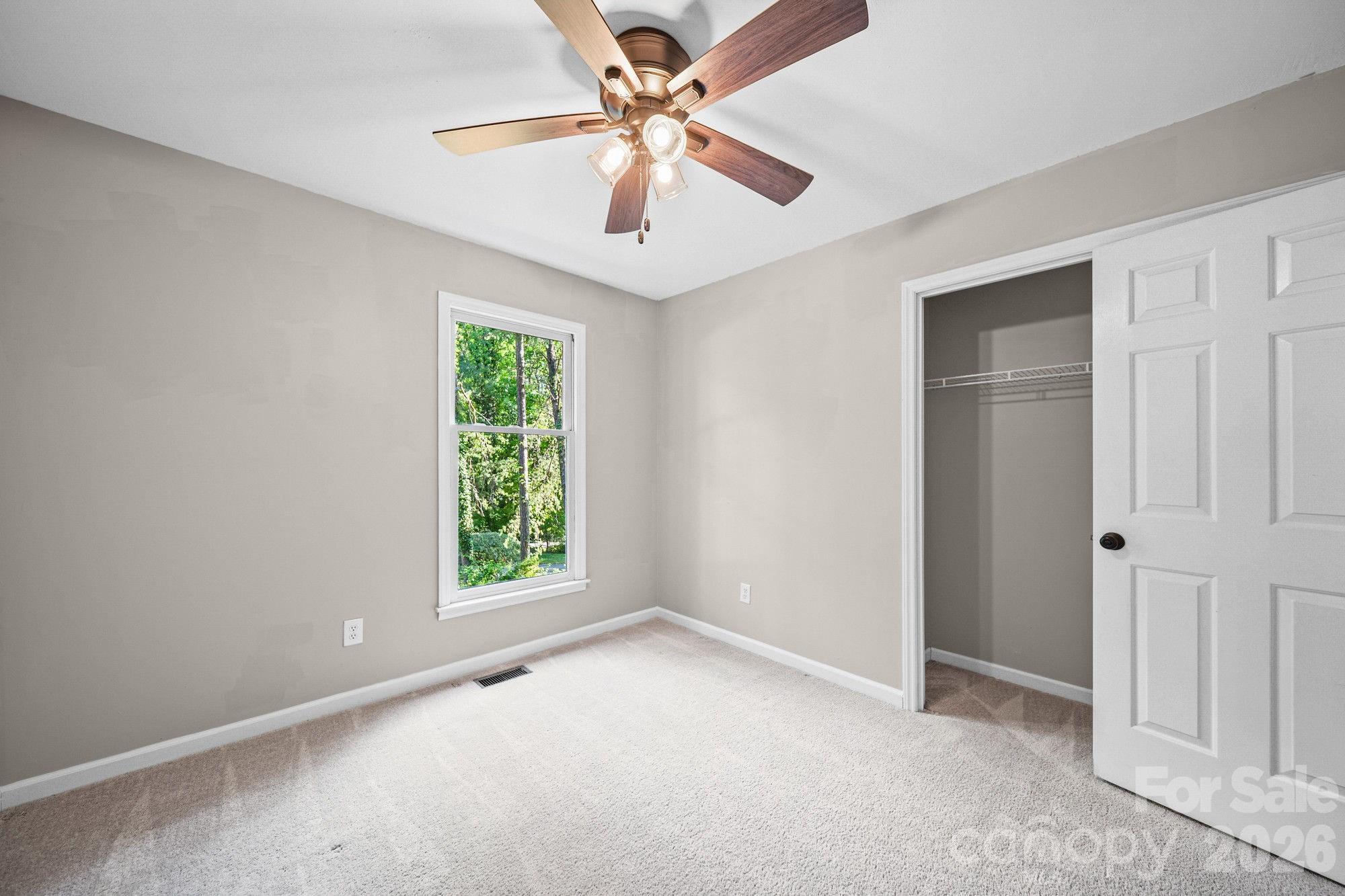 821 Deer Path Place Property Photo 19
