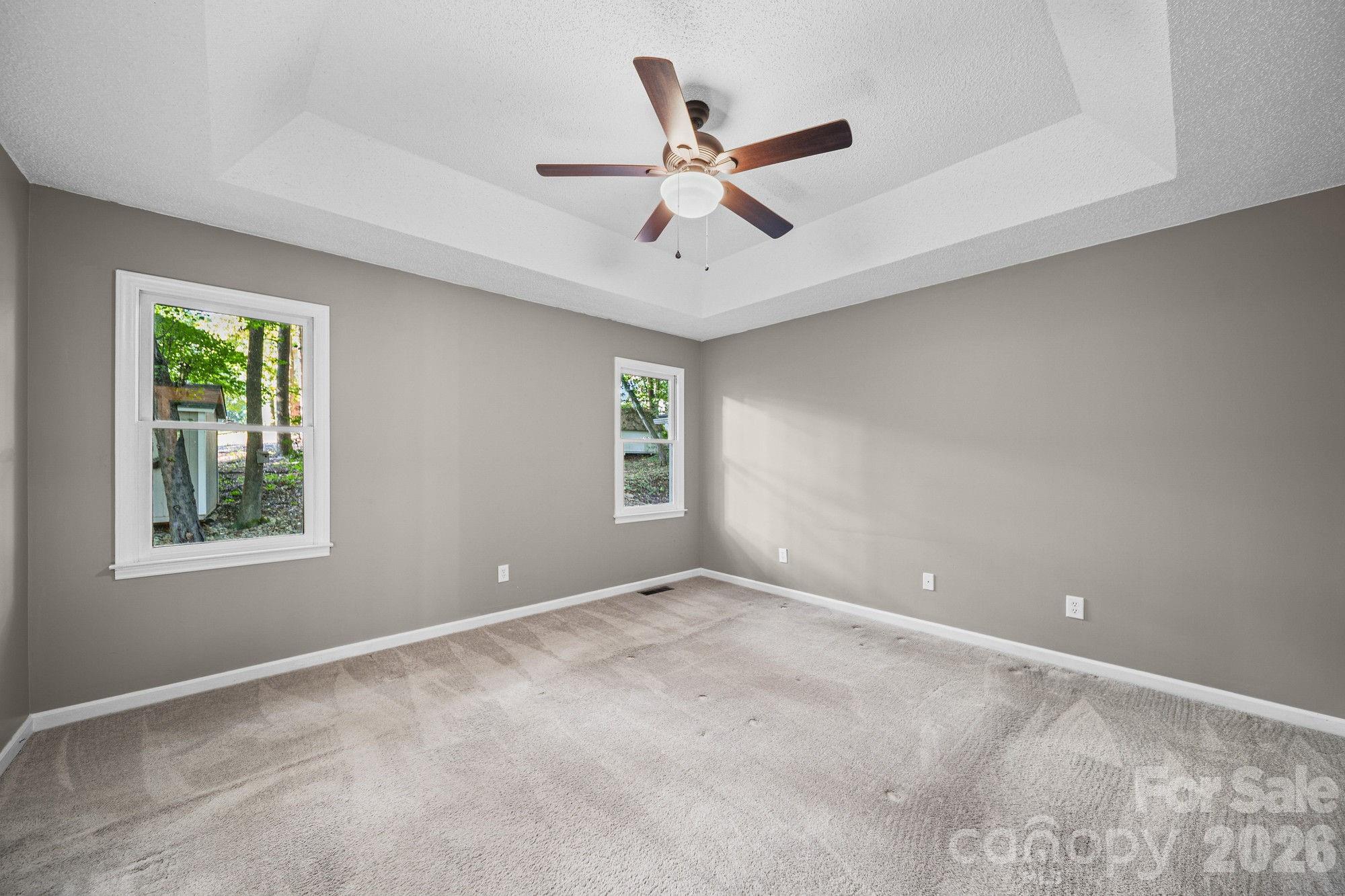821 Deer Path Place Property Photo 23