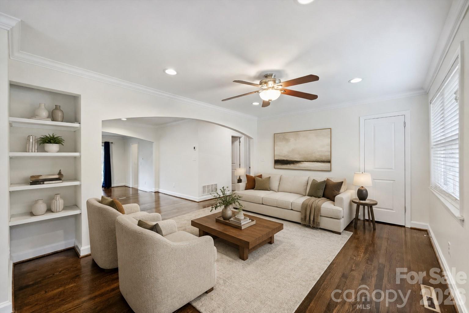 4824 Gilmore Drive Property Photo 2