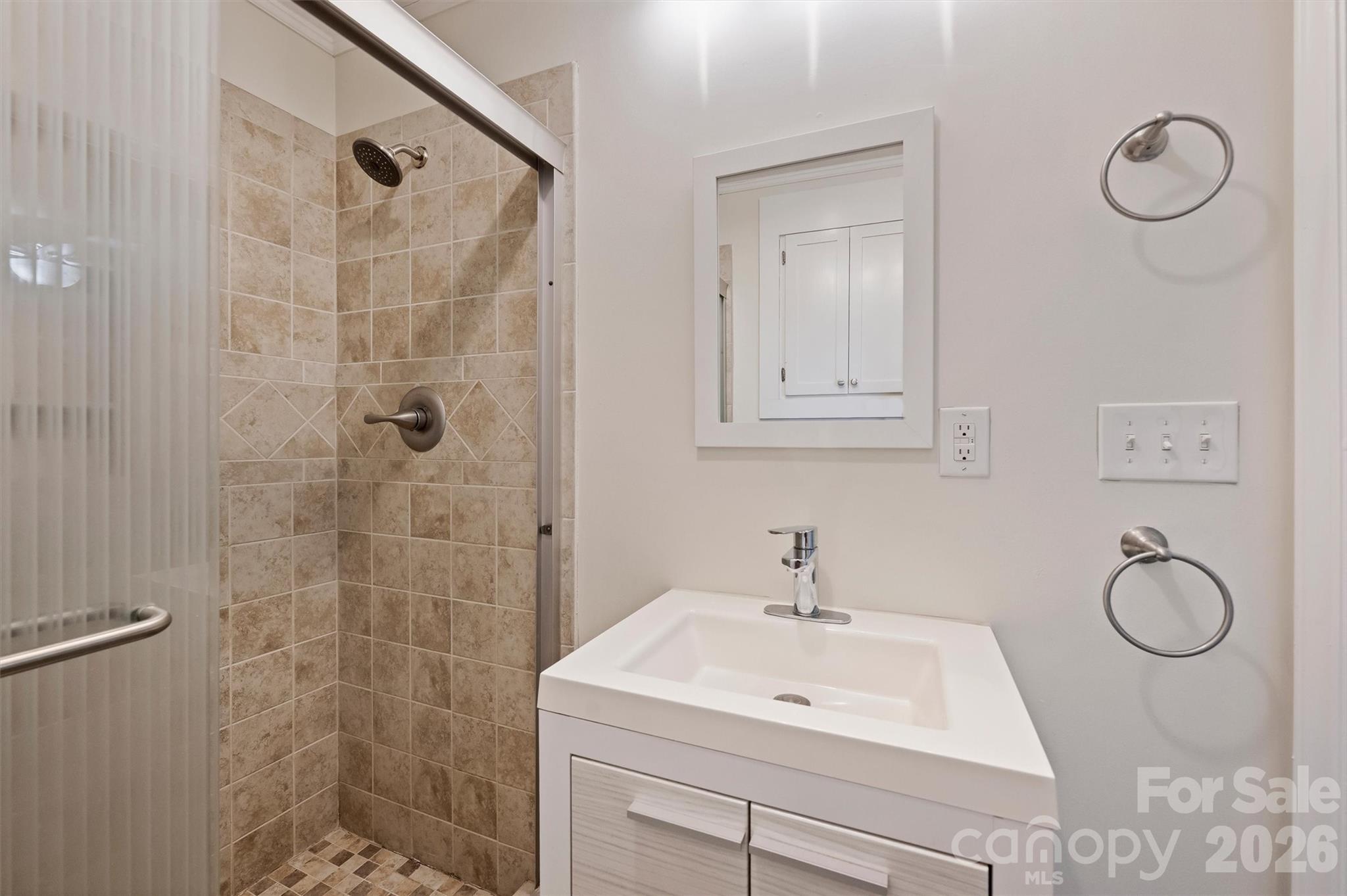 4824 Gilmore Drive Property Photo 22