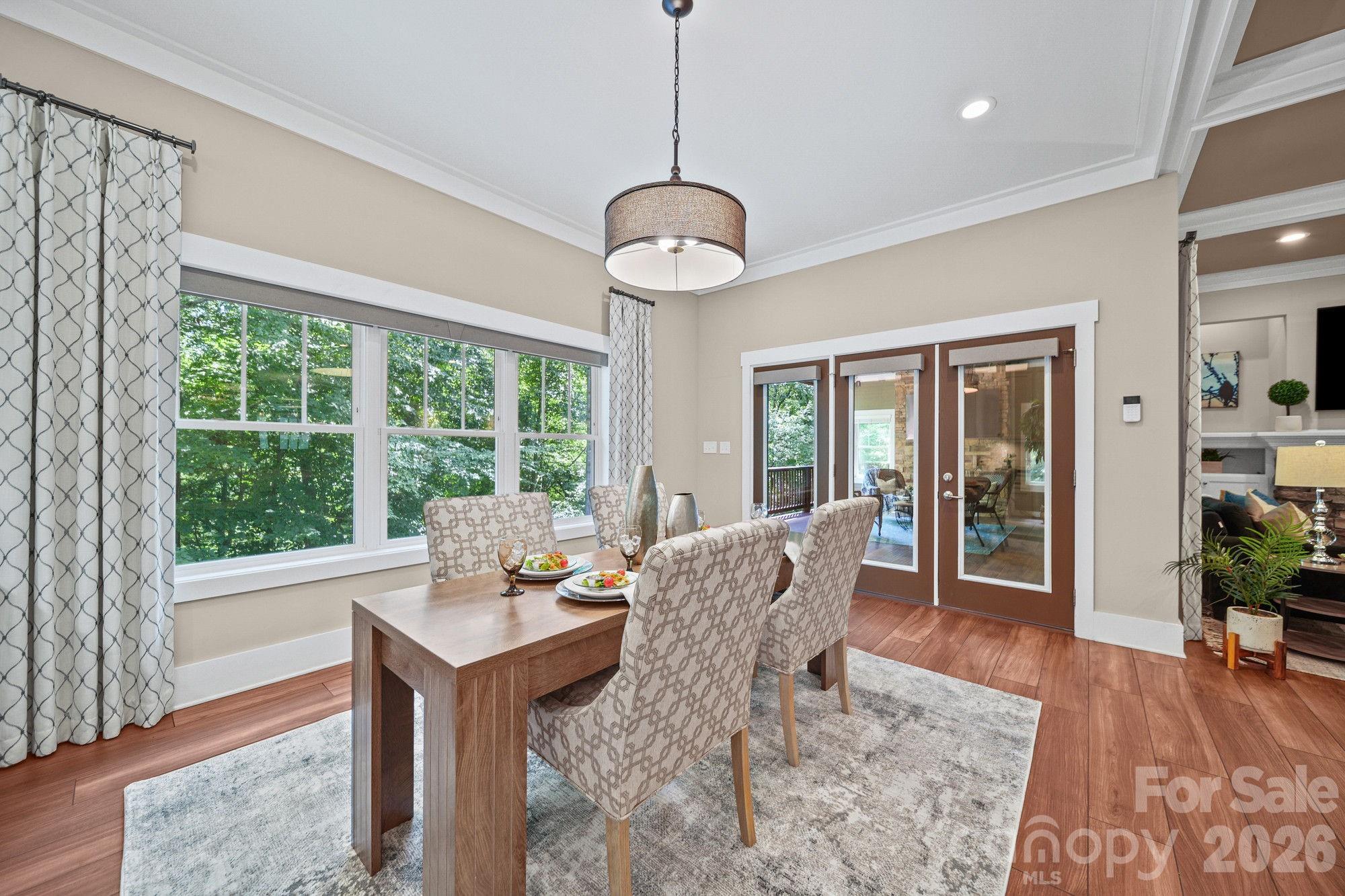 3033 Dodsworth Drive Property Photo 14