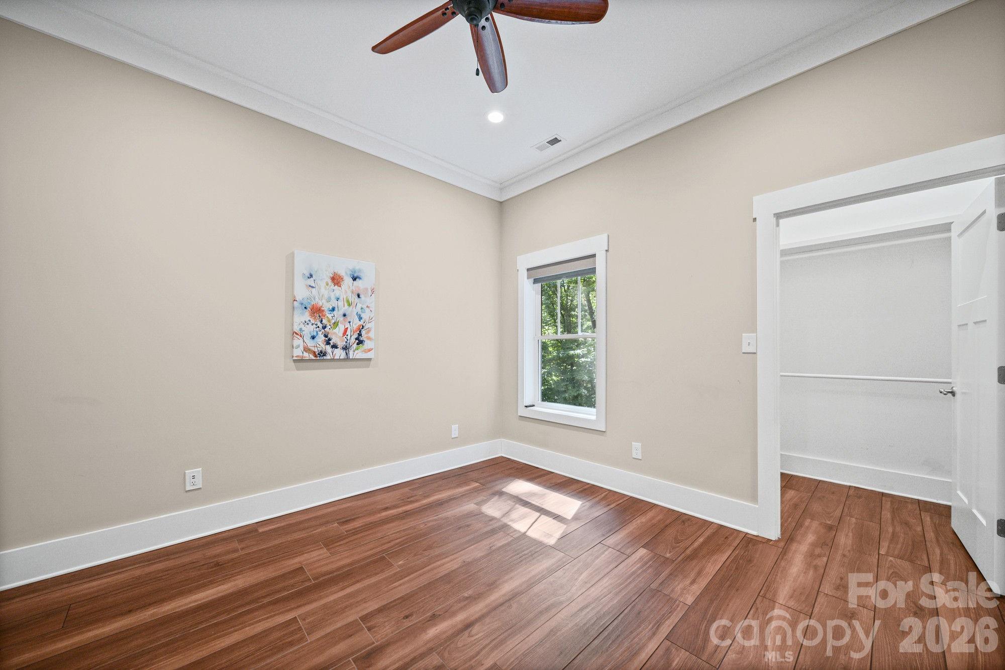3033 Dodsworth Drive Property Photo 24