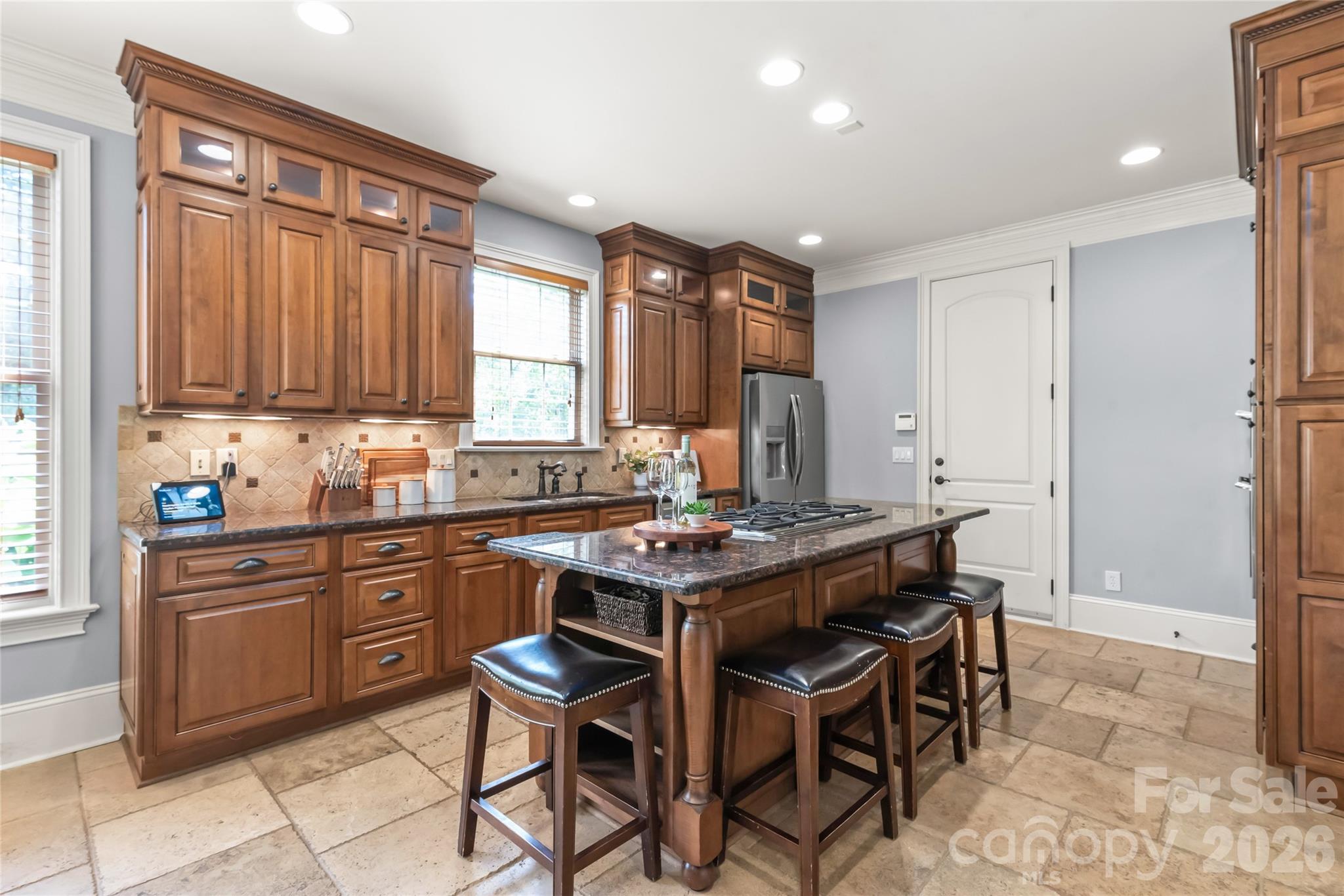 7320 Summerlin Place Property Photo 14
