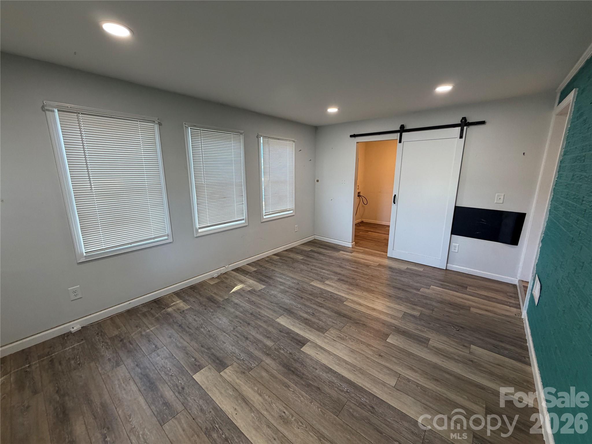 3117 Yates Road Property Photo 12