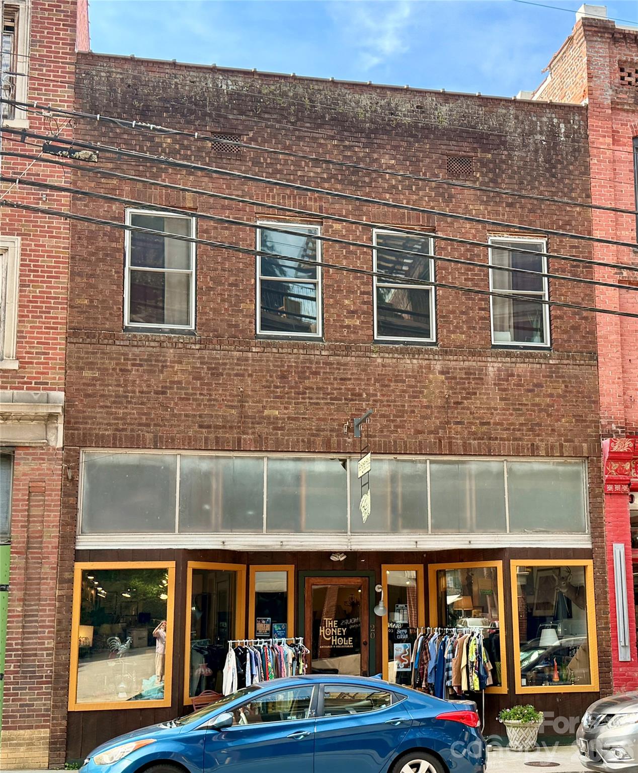 20 S Main Street Property Photo 3