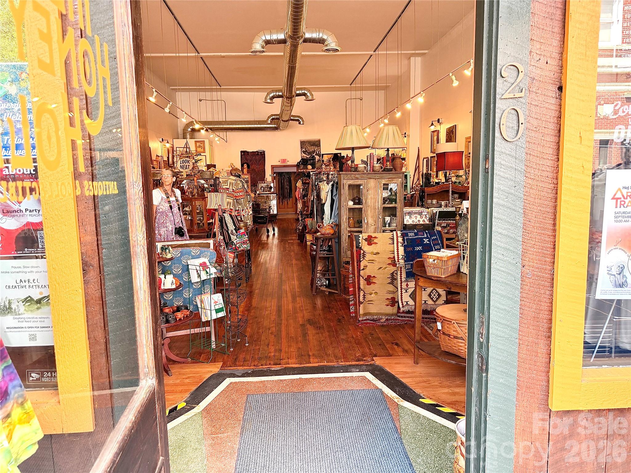 20 S Main Street Property Photo 6