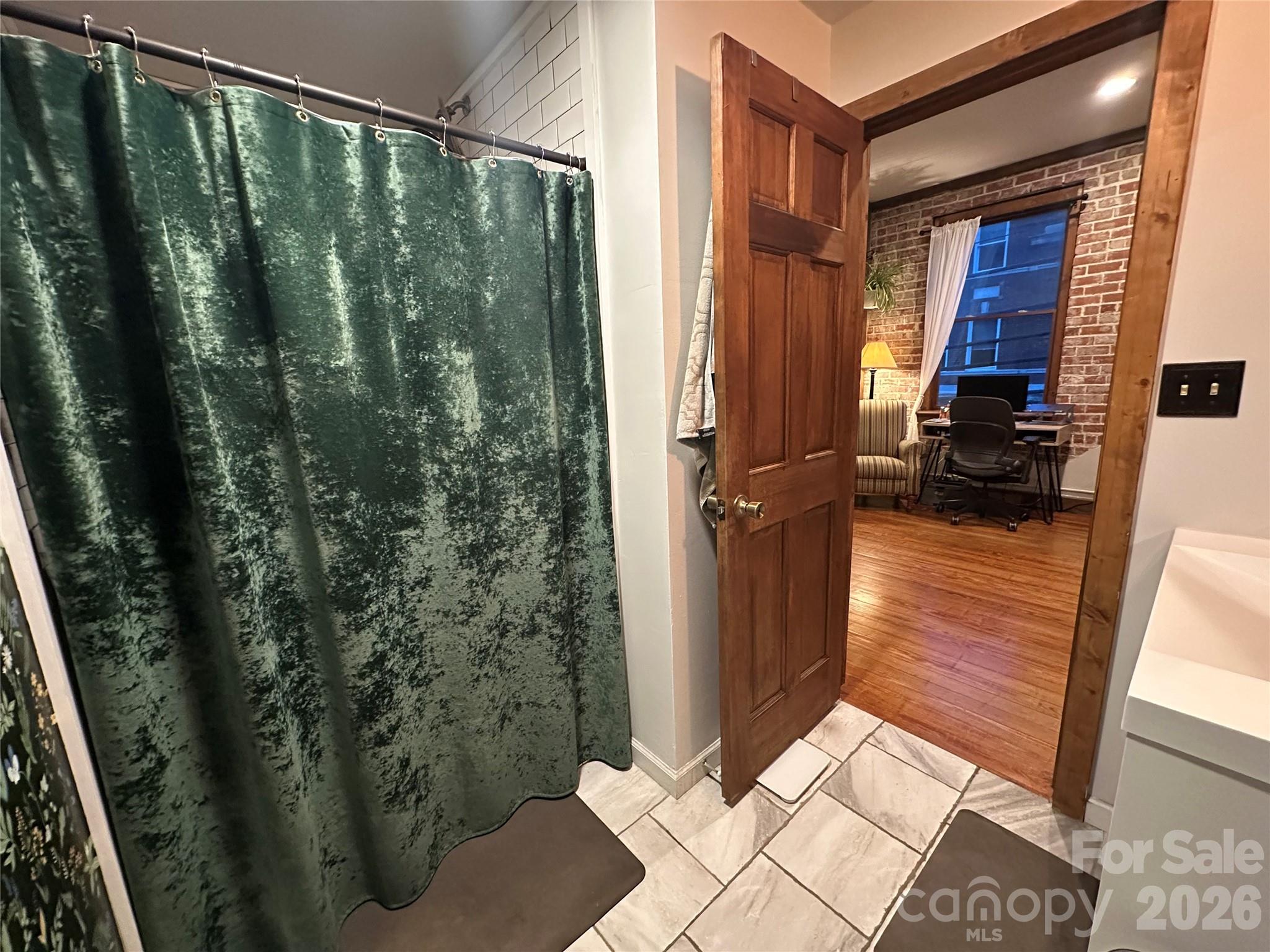 20 S Main Street Property Photo 15