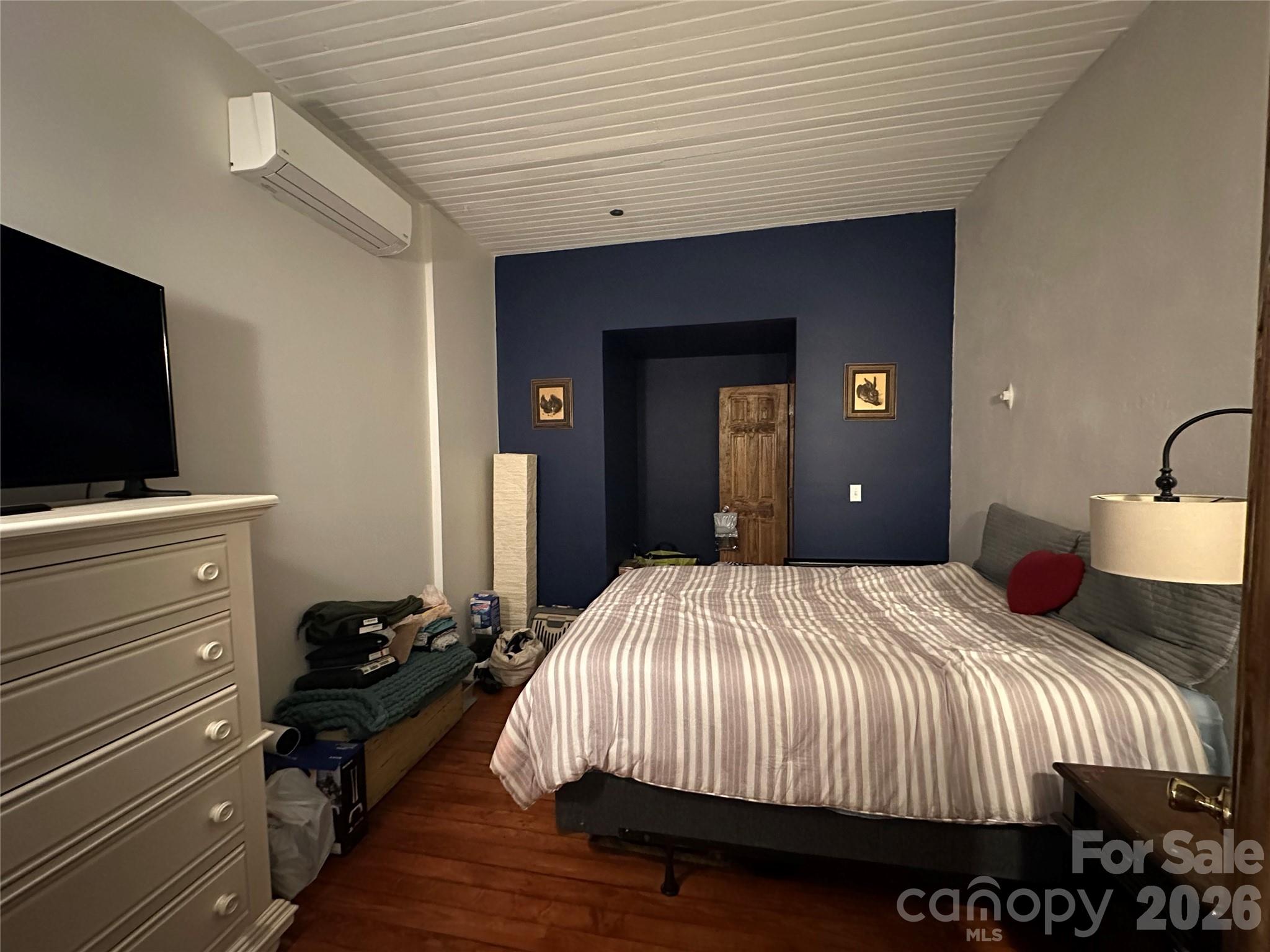 20 S Main Street Property Photo 19