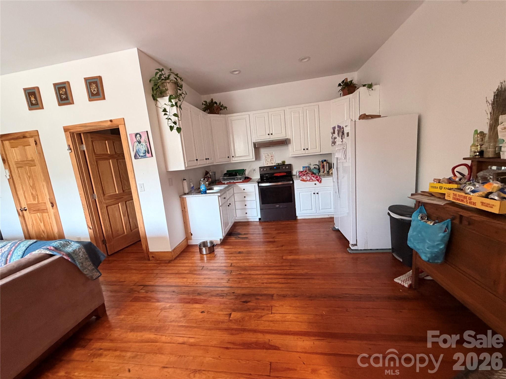 20 S Main Street Property Photo 20