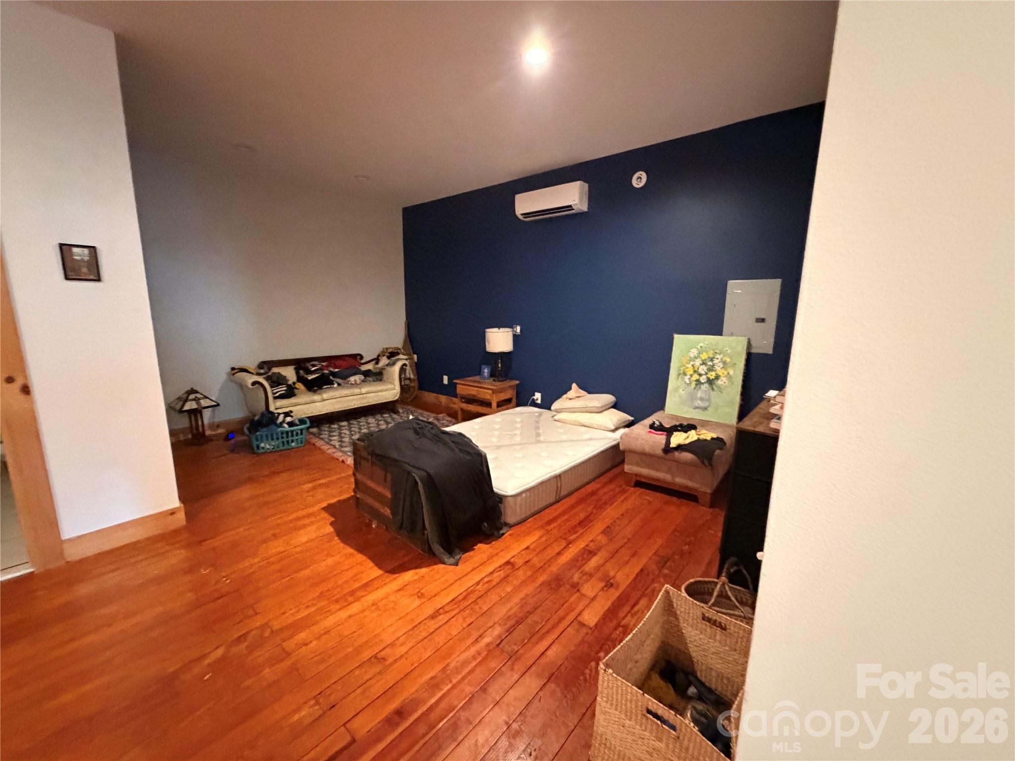 20 S Main Street Property Photo 23
