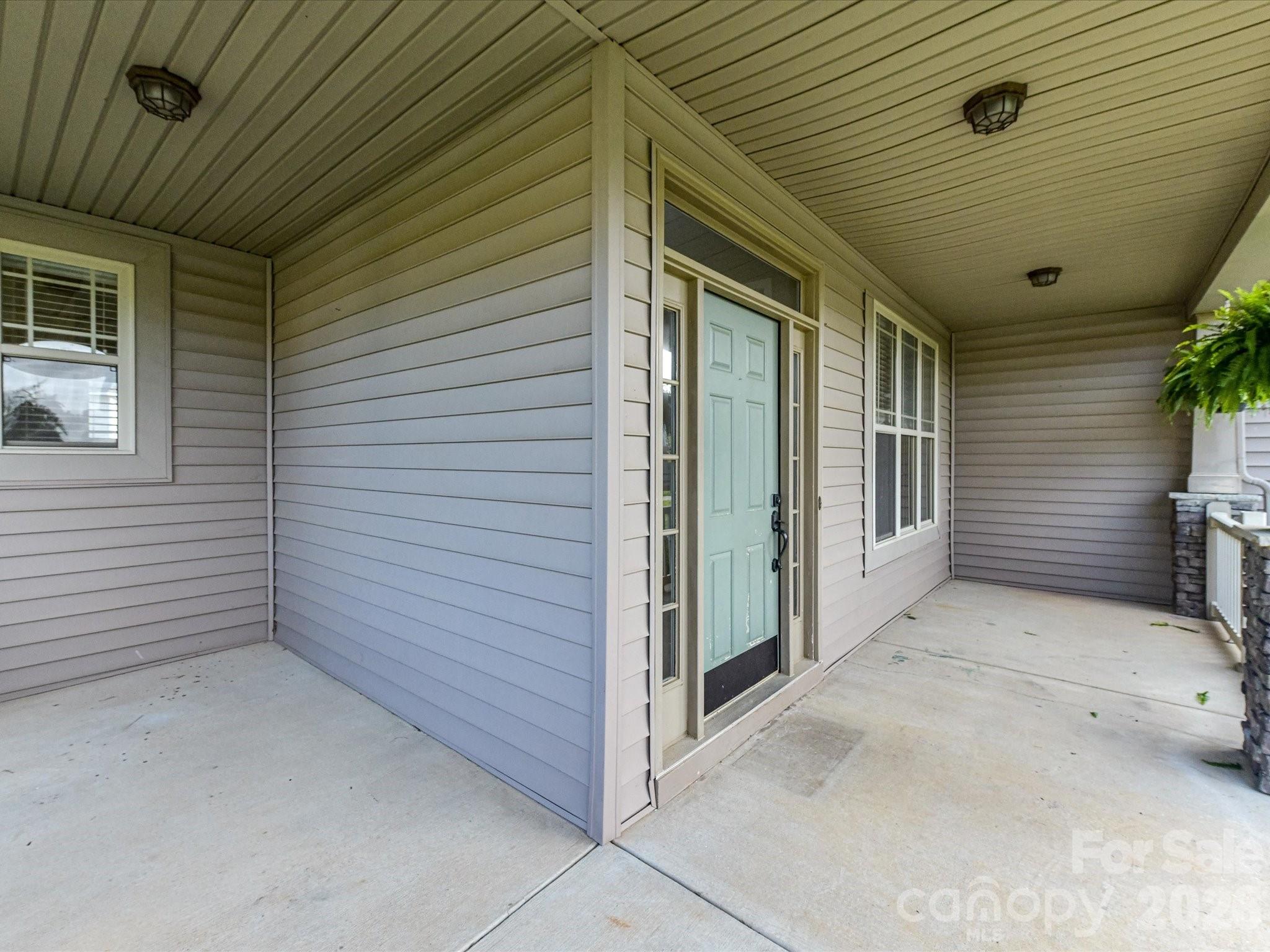 4120 Pumpkin Place Property Photo 4