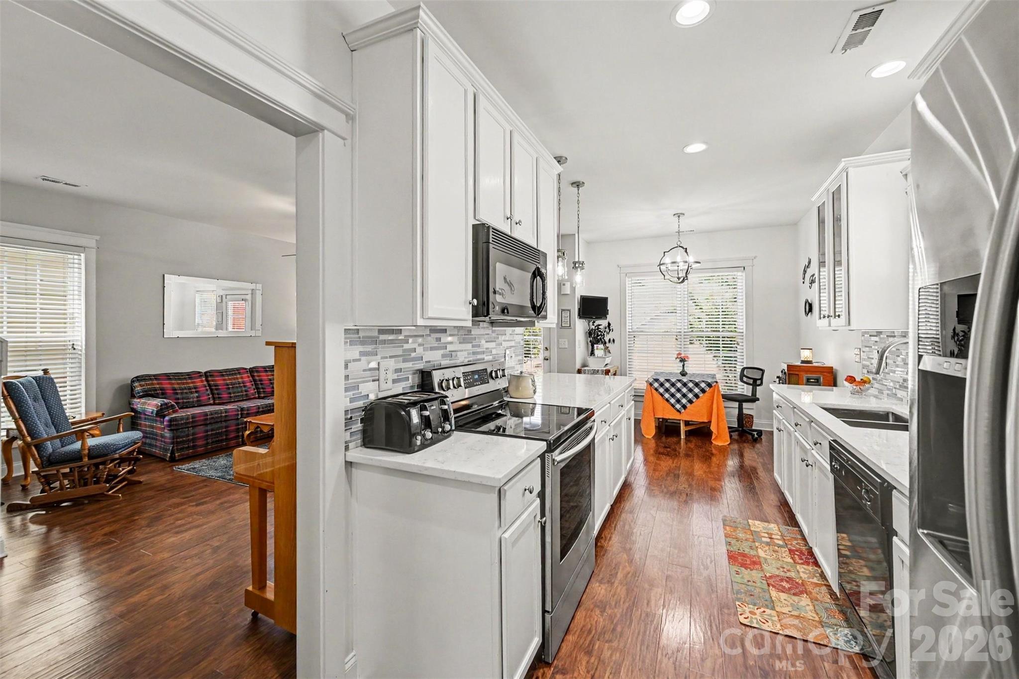 119 E Decatur Avenue Property Photo 6
