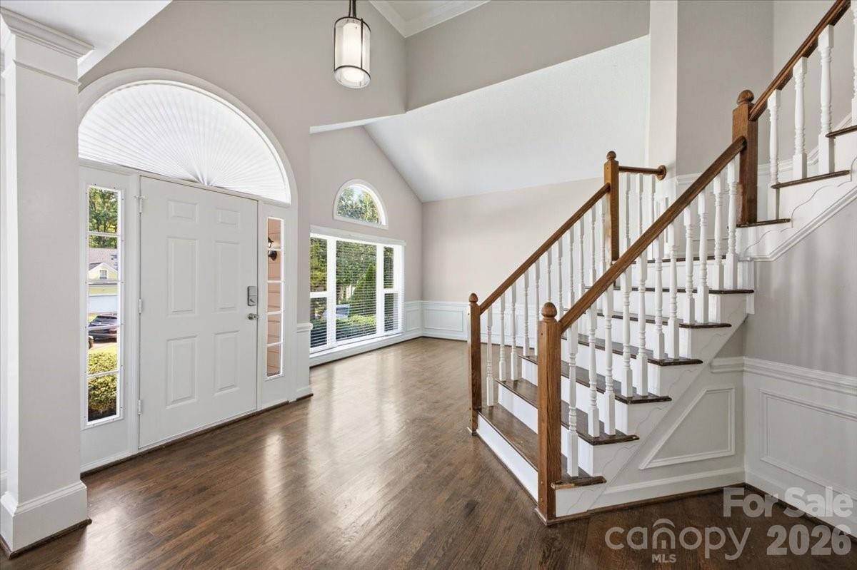 9011 Coleshire Court Property Photo 3