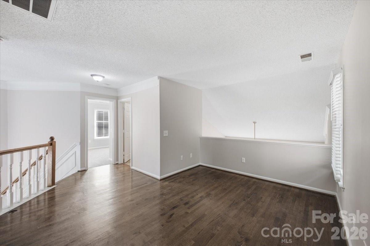 9011 Coleshire Court Property Photo 25