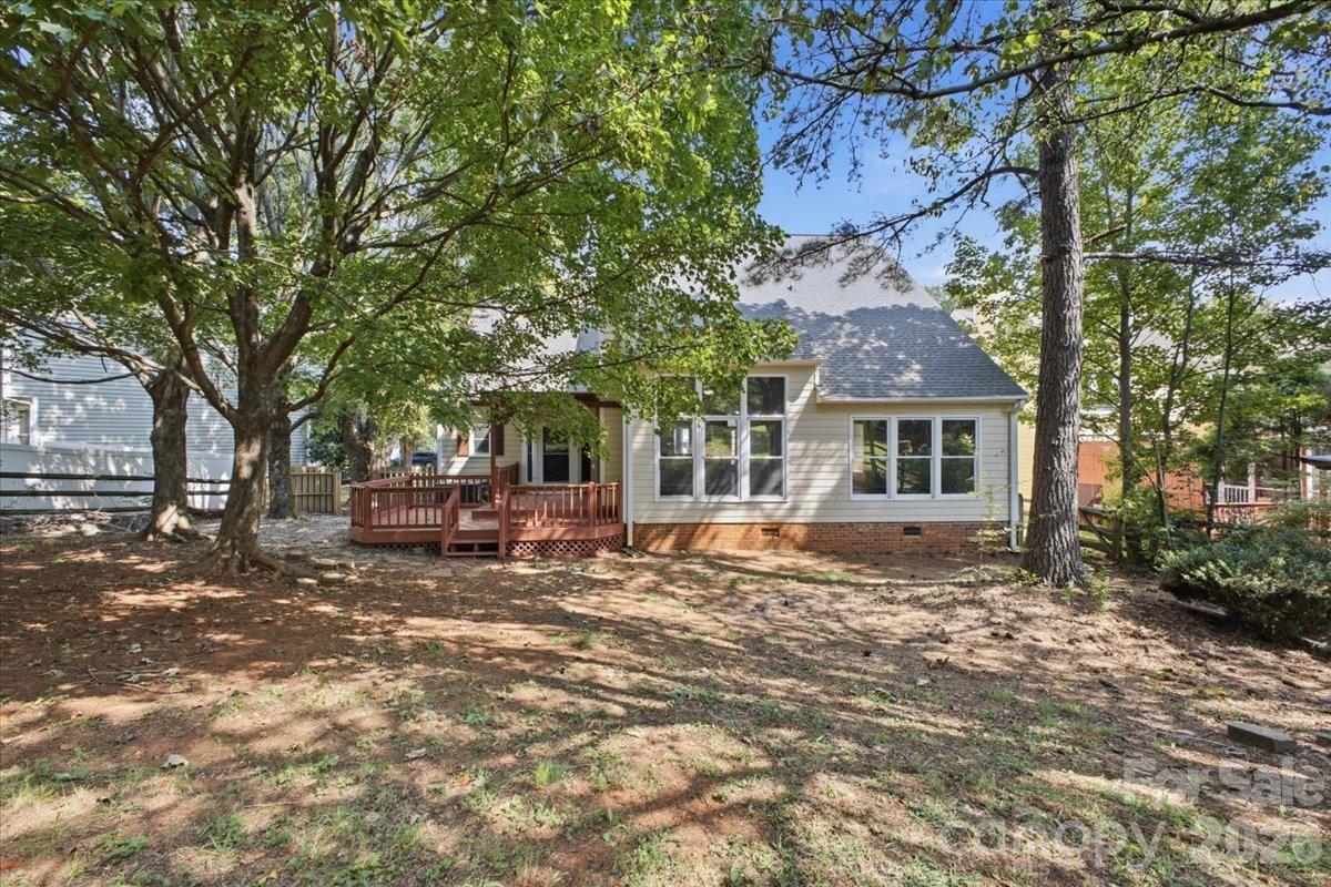 9011 Coleshire Court Property Photo 26