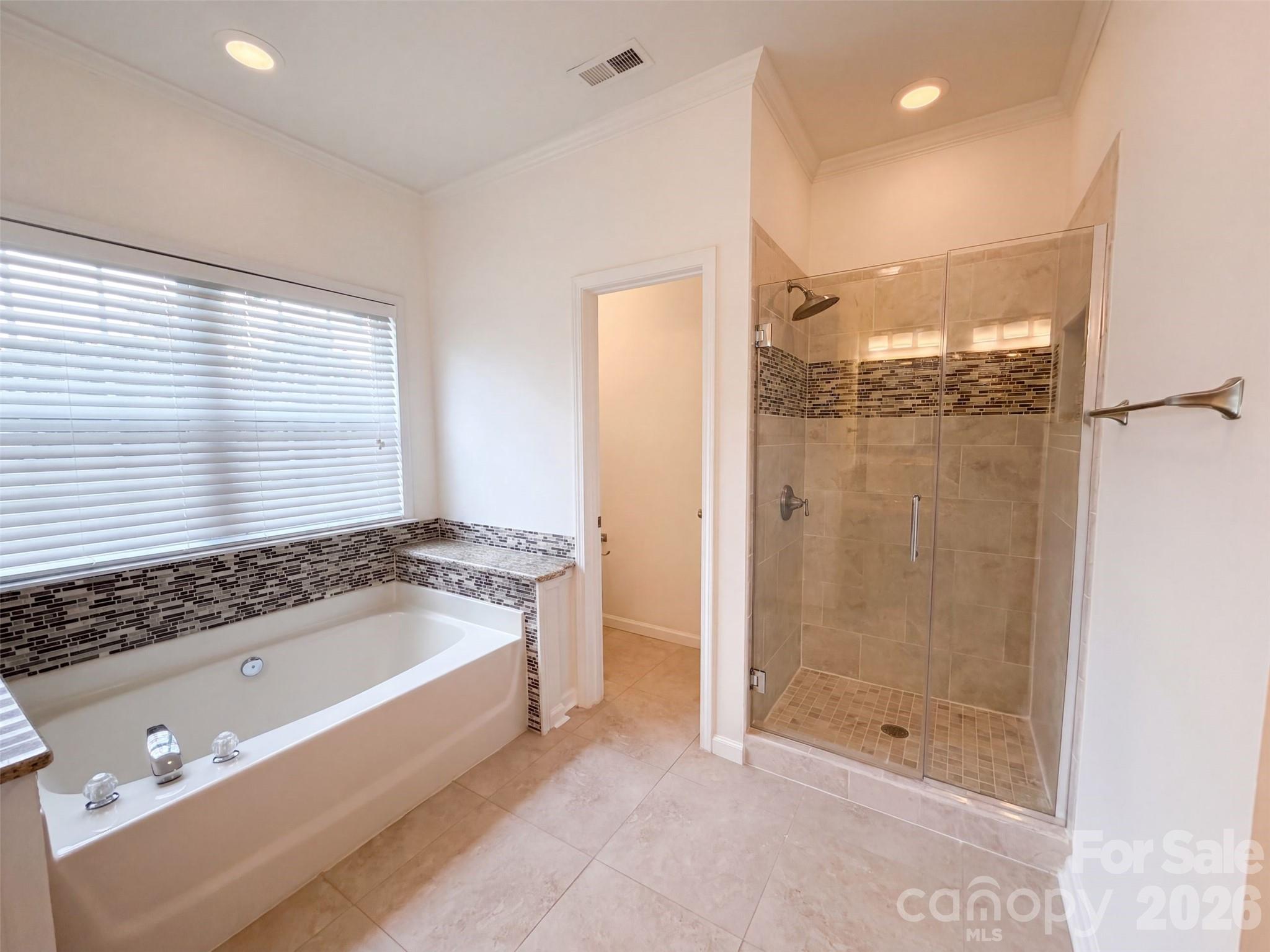 3708 Leela Palace Way Property Photo 9