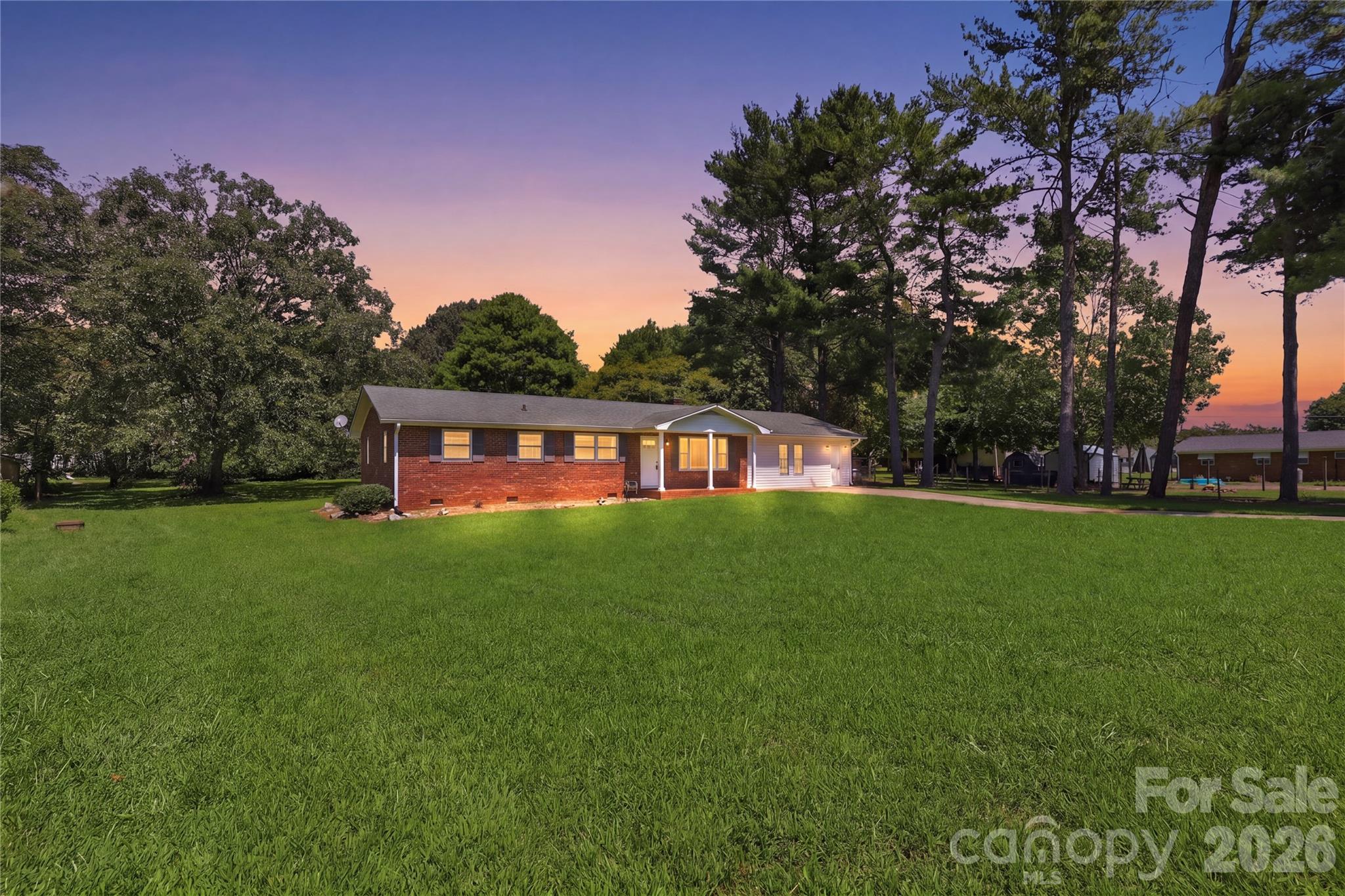 2819 Randolph Road Property Photo 1