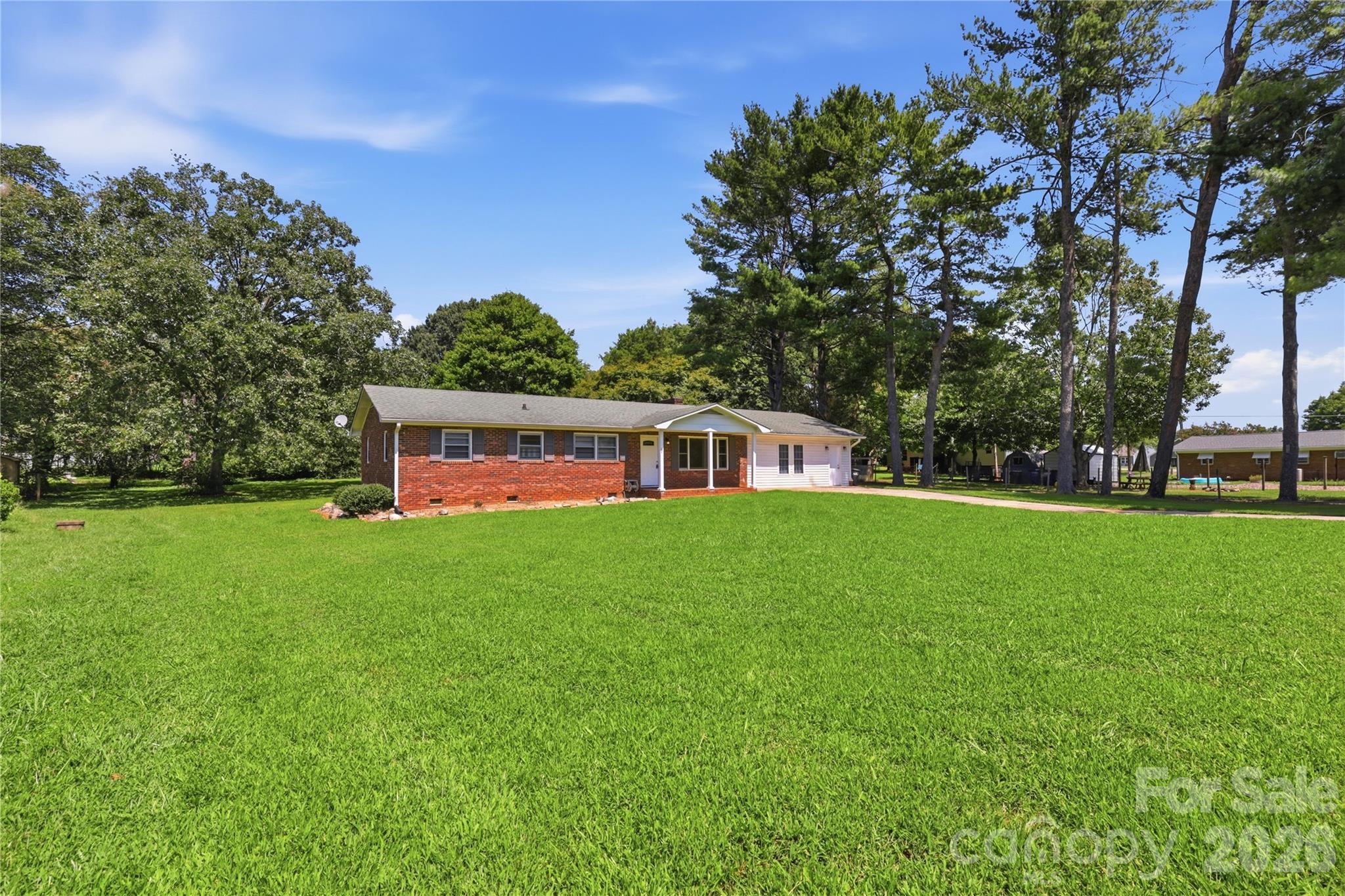 2819 Randolph Road Property Photo 5