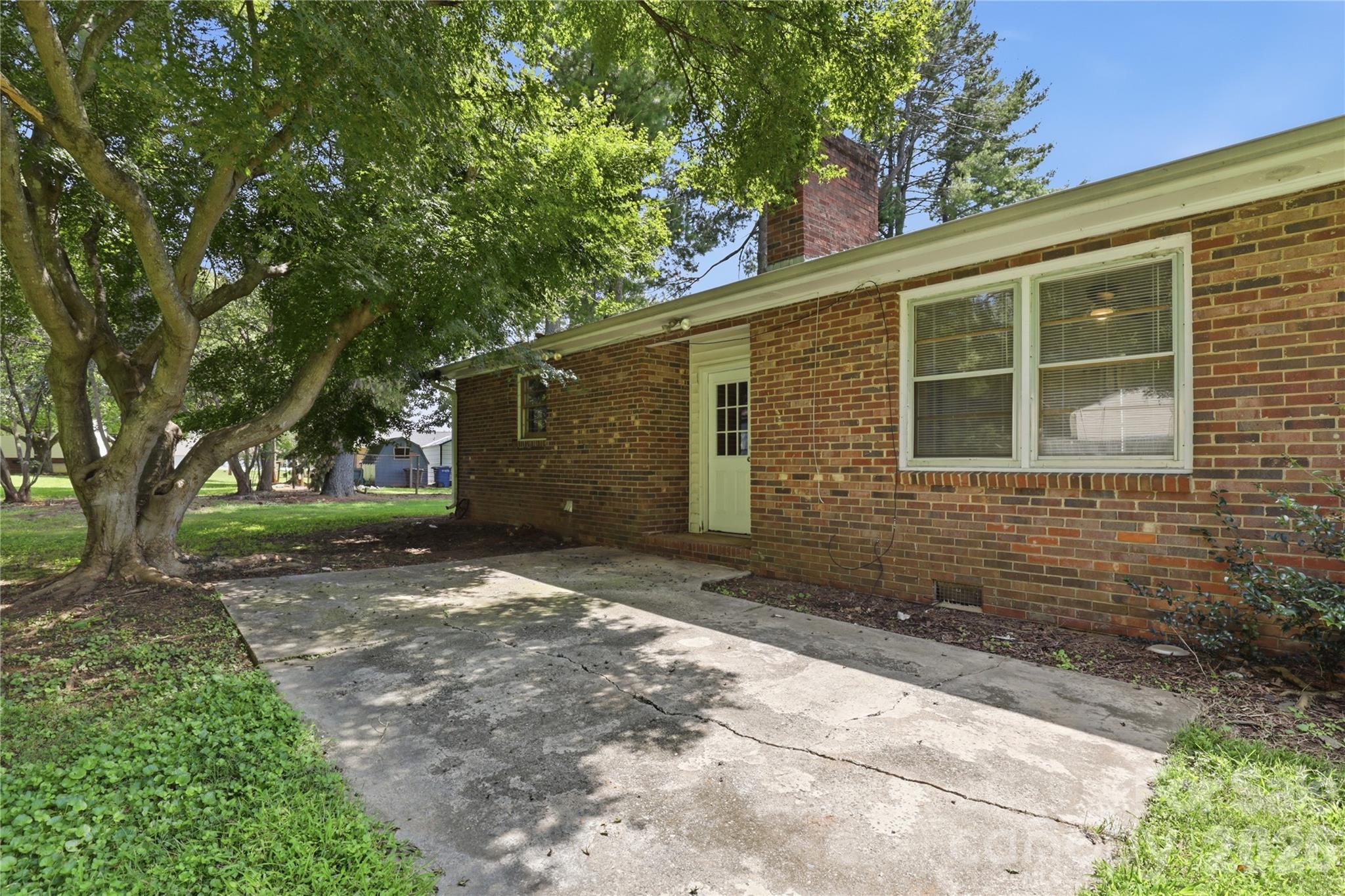 2819 Randolph Road Property Photo 26