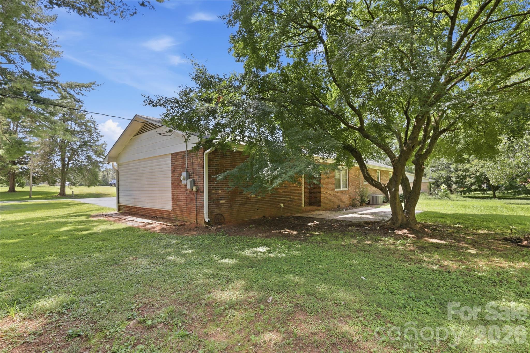 2819 Randolph Road Property Photo 28