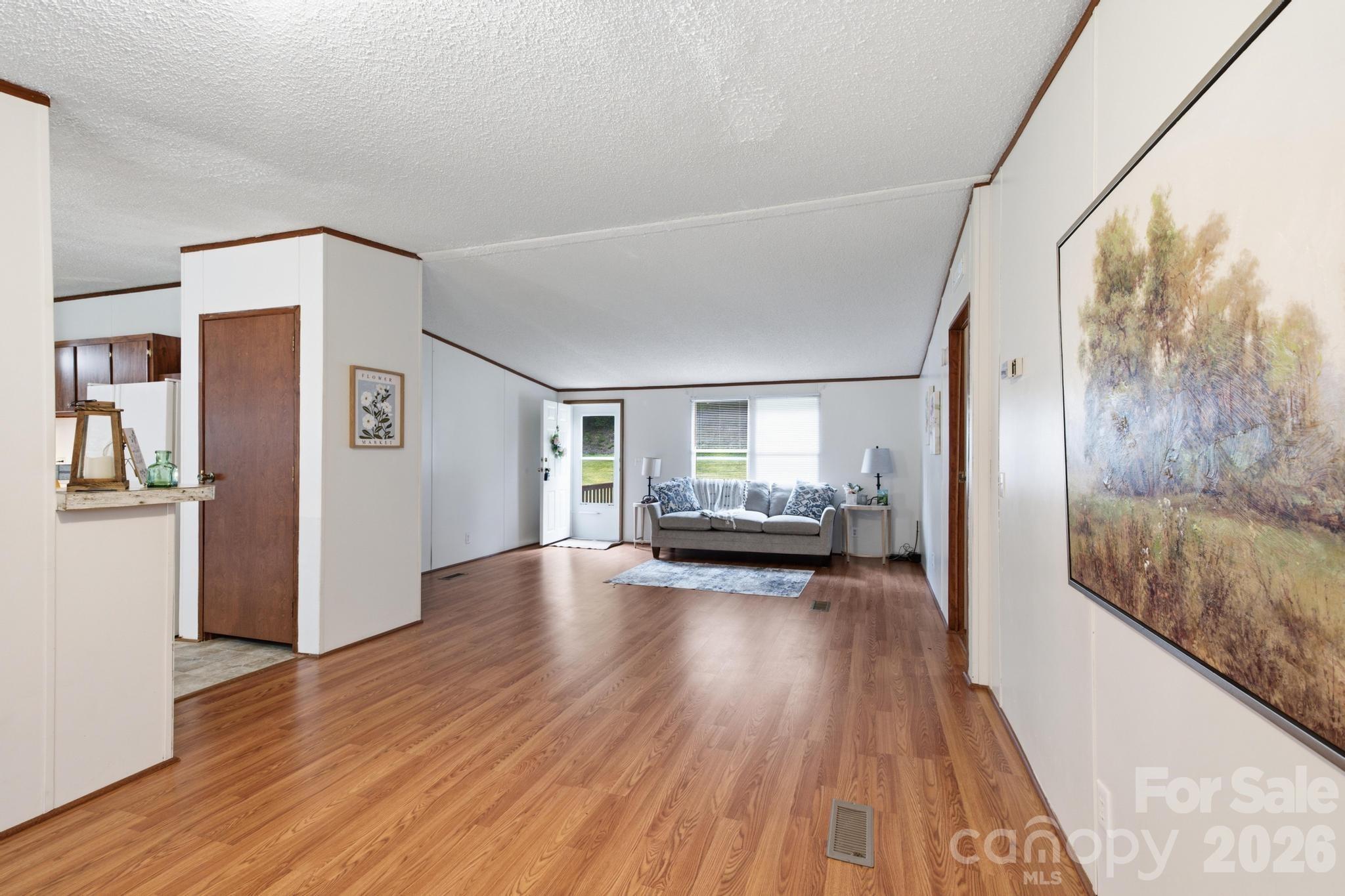 4904 Hwy 90 Highway Property Photo 6