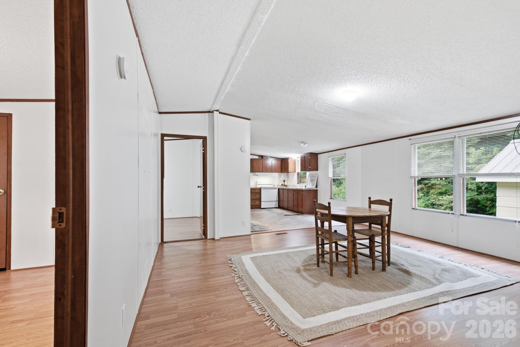 4904 Hwy 90 Highway Property Photo 12