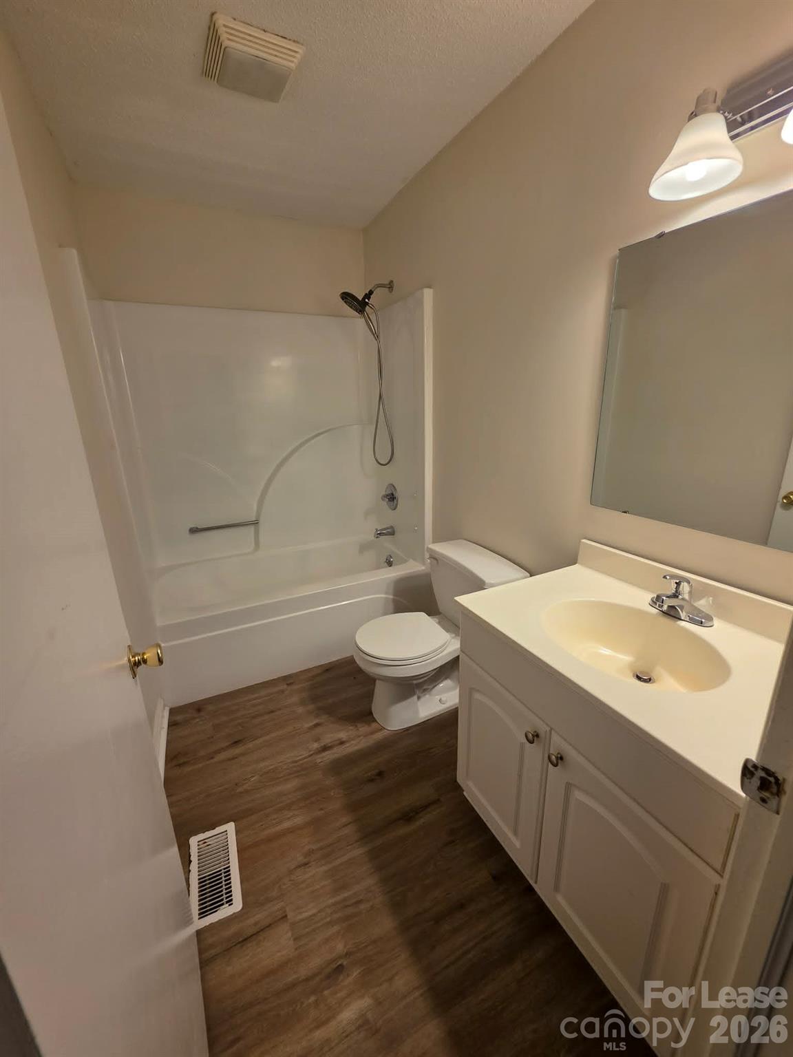 804 Carolyn Drive Property Photo 6