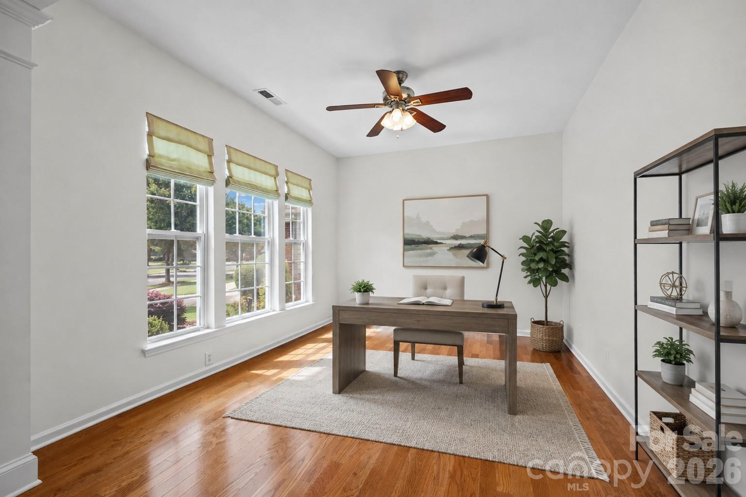 37421 Mandrake Court Property Photo 5