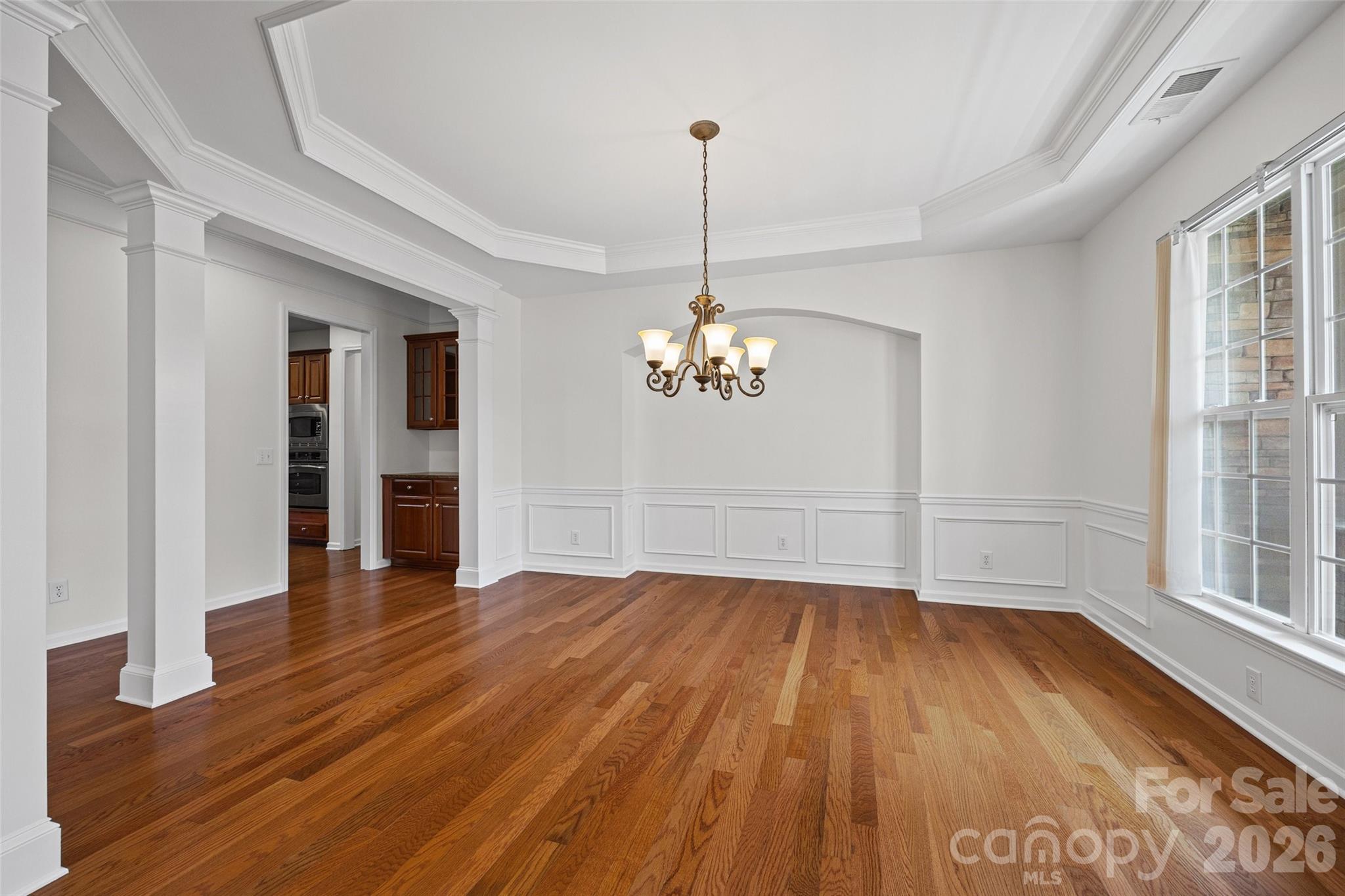 37421 Mandrake Court Property Photo 6