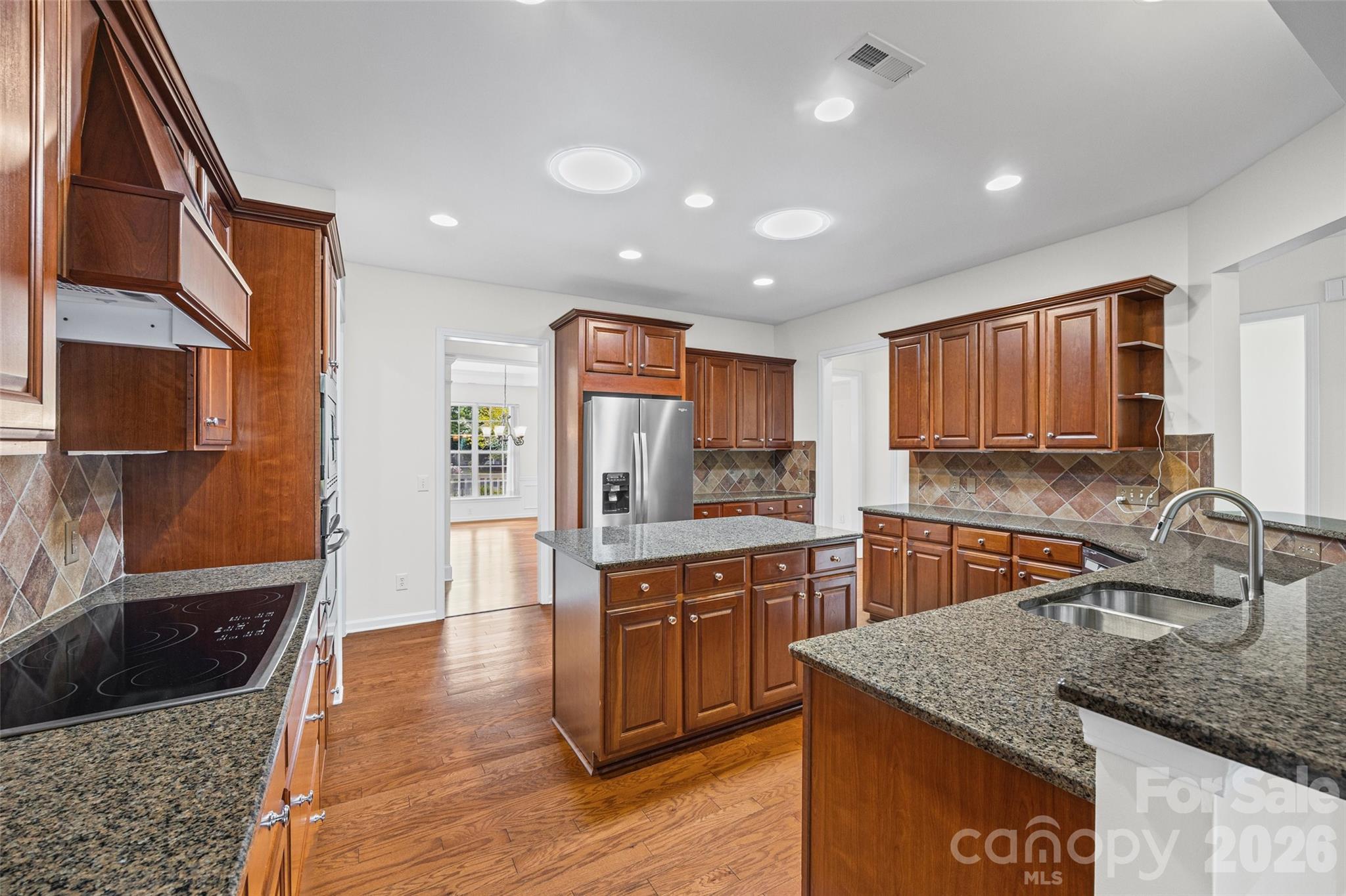 37421 Mandrake Court Property Photo 13
