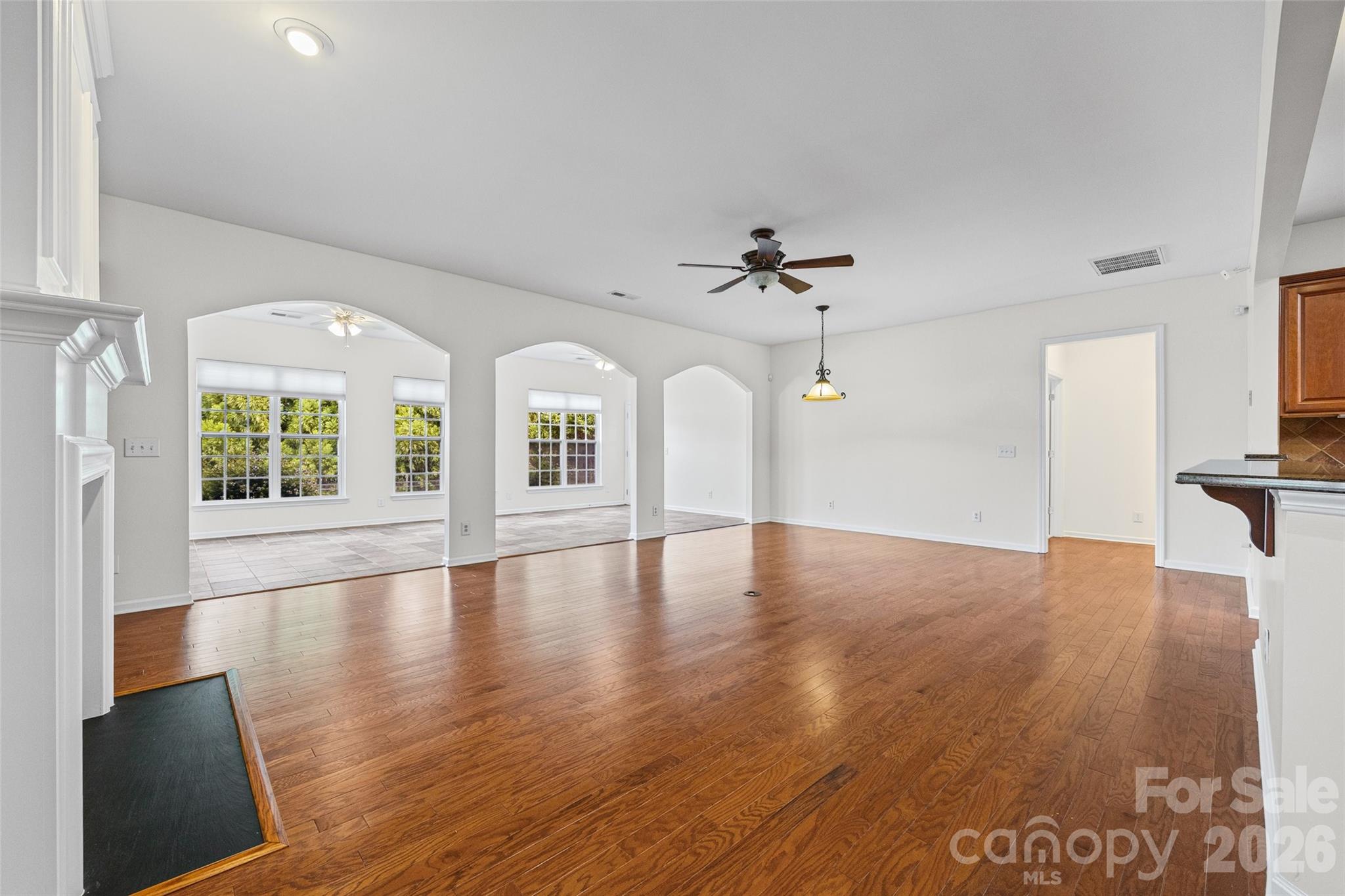 37421 Mandrake Court Property Photo 18