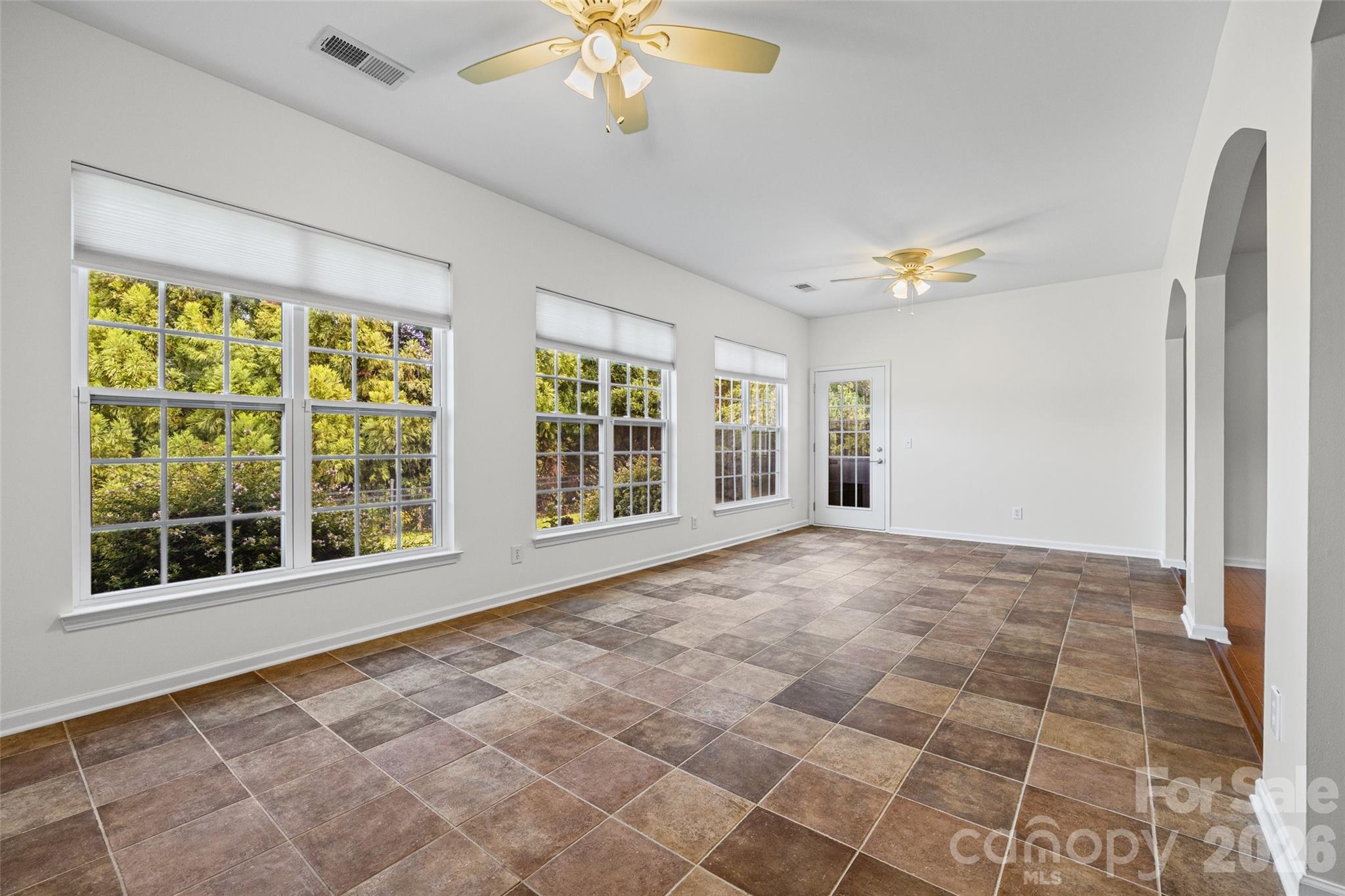 37421 Mandrake Court Property Photo 23
