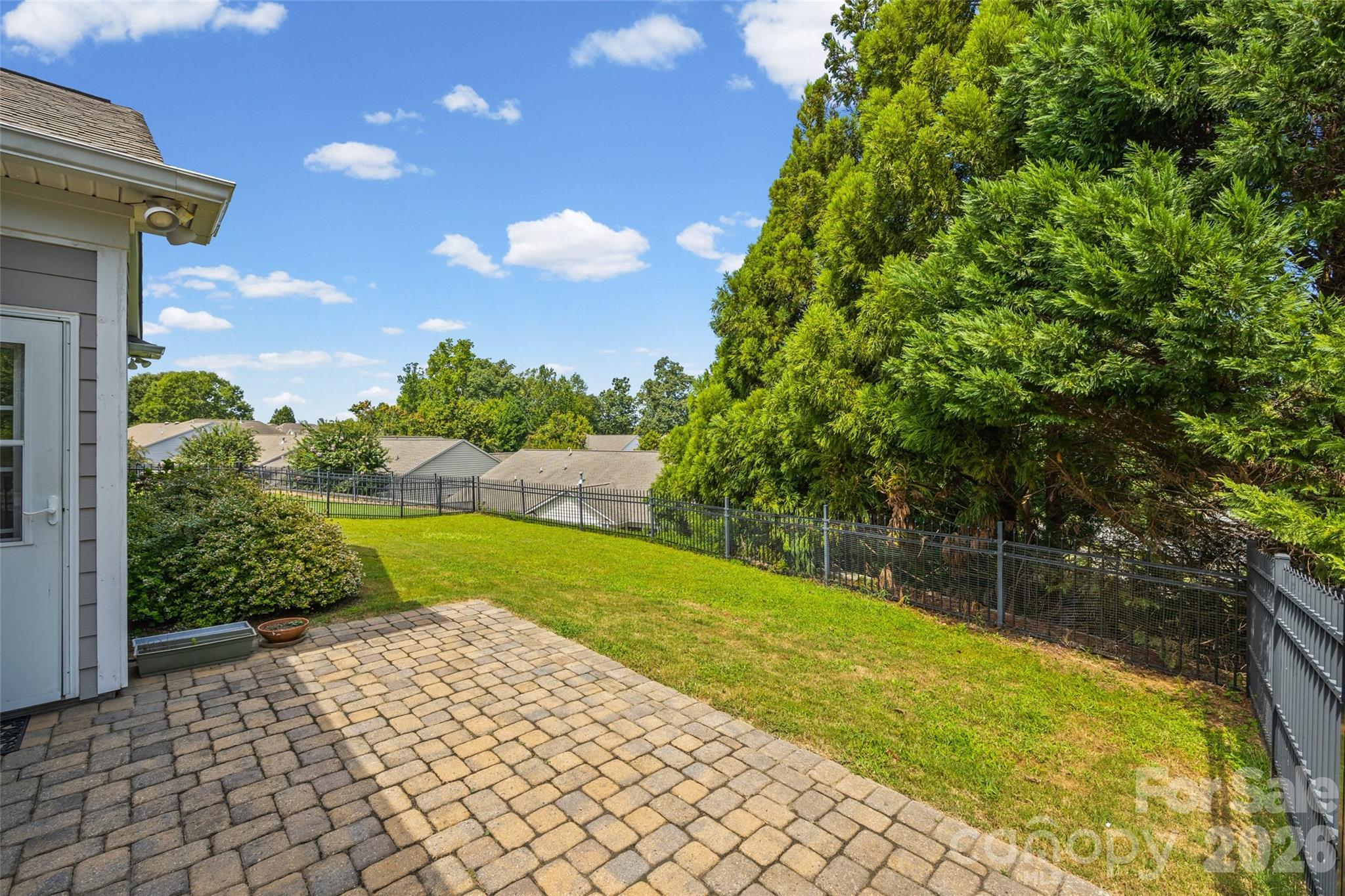 37421 Mandrake Court Property Photo 44