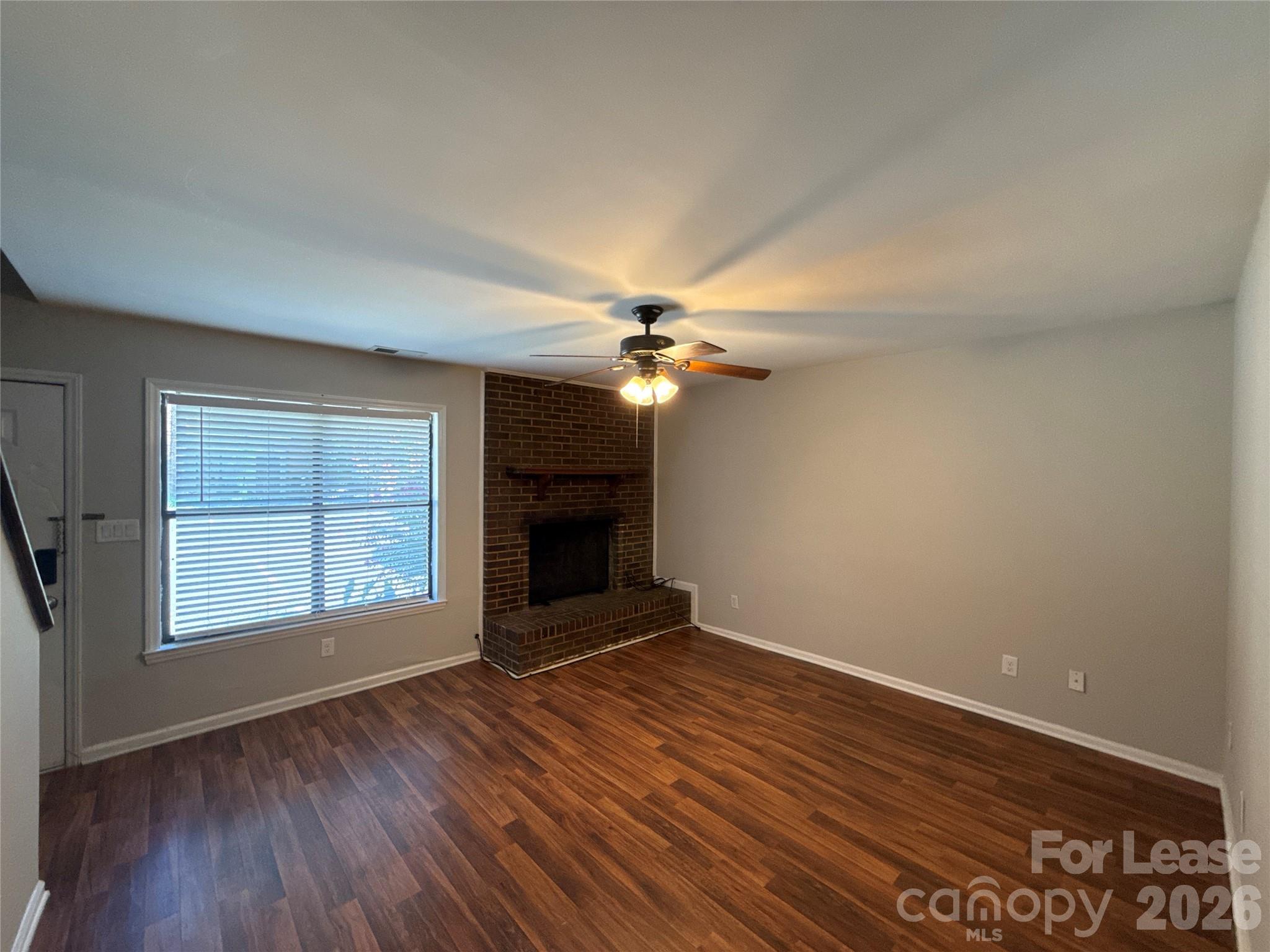 2325 Brookview Court Property Photo 2
